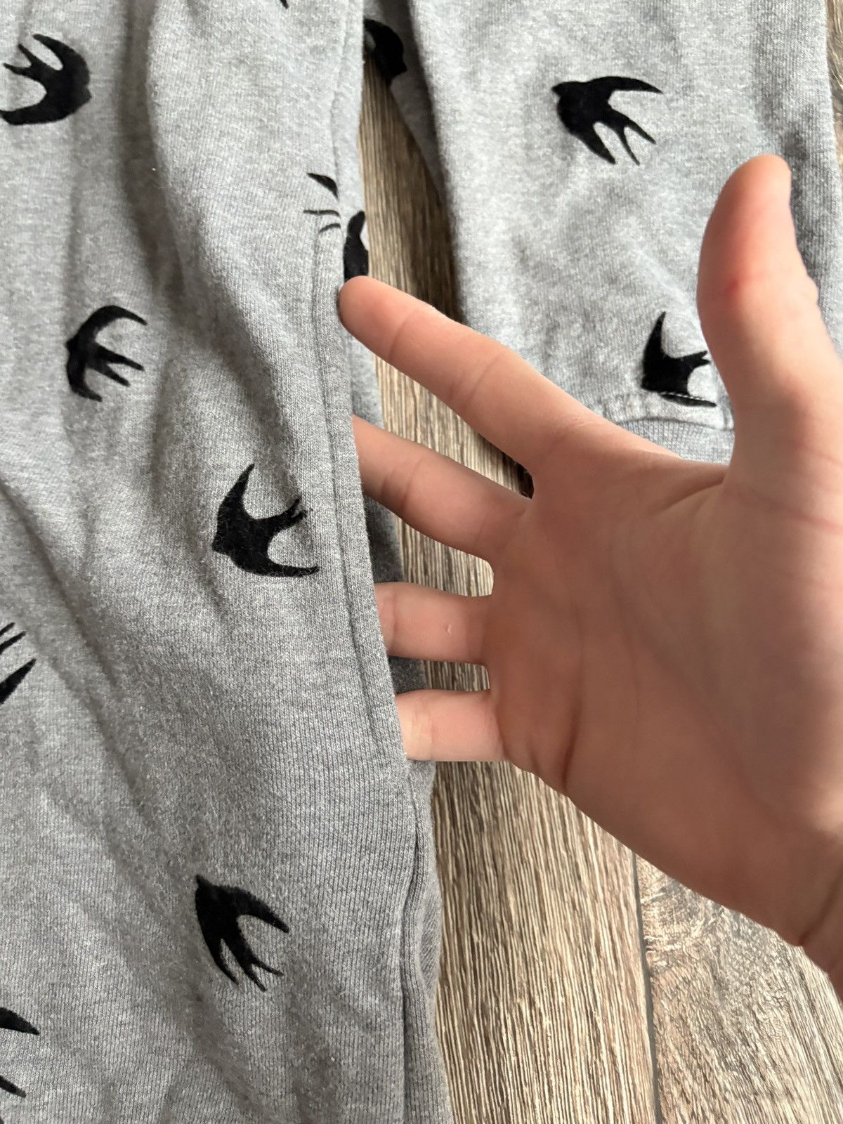 Alexander McQueen Alexander McQueen Swallow Long Dress Sweatshirt All over Size S / US 4 / IT 40 - 4 Thumbnail