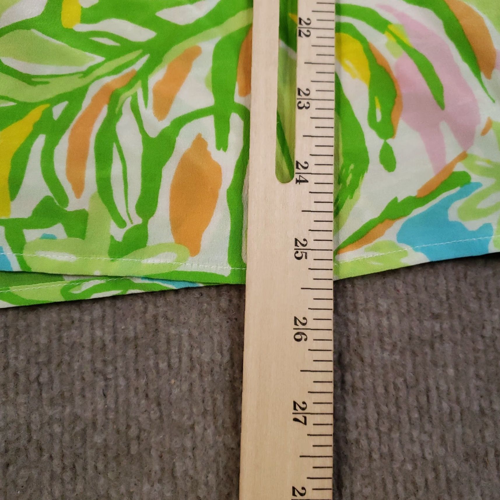Lilly Pulitzer VINTAGE Lilly Pulitzer Women's Blouse Tunic Medium Green Silk Long Sleeve Floral Resort Beach Top Size M / US 6-8 / IT 42-44 - 3 Thumbnail