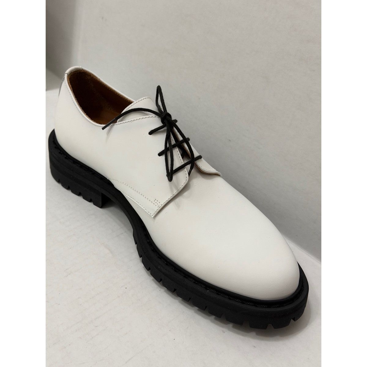 Common Projects COMMON PROJECTS WHITE OFFICER DERBY SHOES Size US 9 / EU 42 - 6 Thumbnail