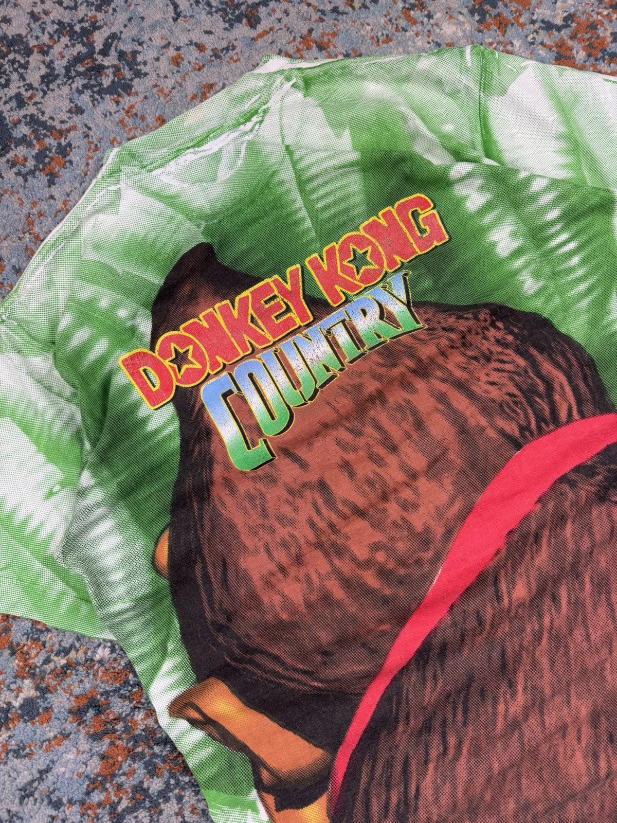 Nintendo × Vintage Vintage 1994 Donkey Kong Country all over print graphic tee Size US XL / EU 56 / 4 - 8 Thumbnail