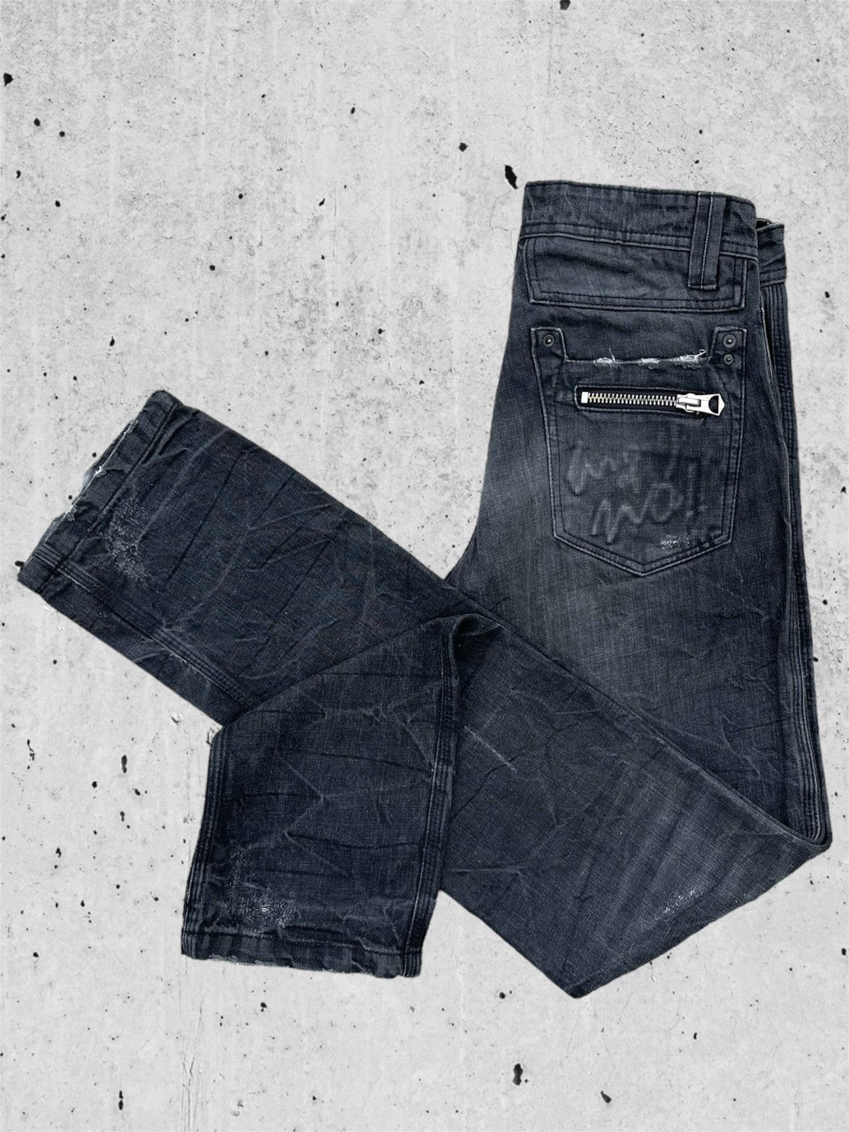 Japanese Brand 🔥 Japanese Brand Black Distressed Denim W31🔥 Size US 31 - 15 Thumbnail