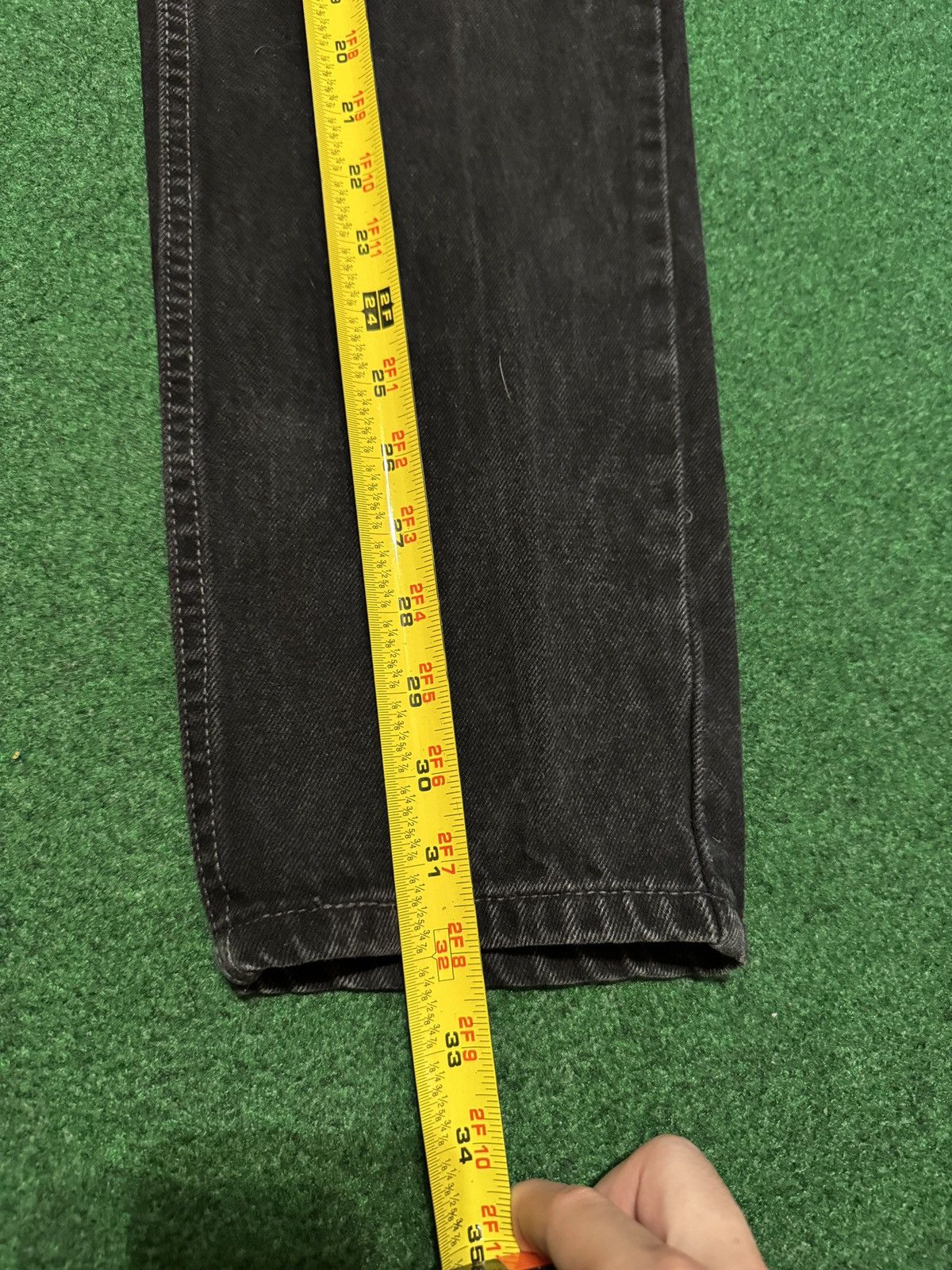 Levi's Vintage Clothing Vintage 90s Levi’s 550 Black Relaxed Fit Taper 28x32 Jeans Size 30" / US 8 / IT 44 - 7 Thumbnail