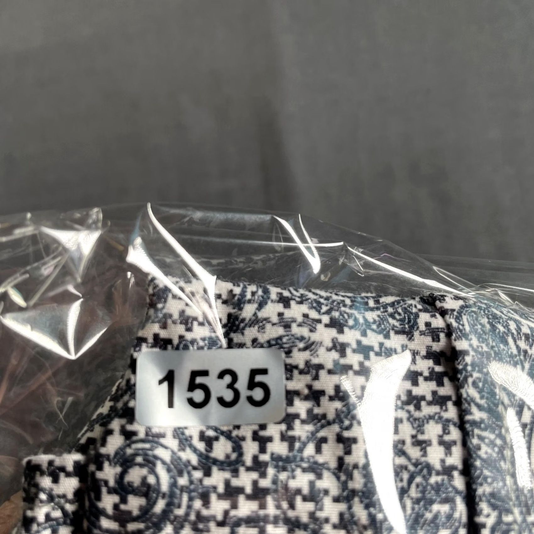 Robert Graham Robert Graham Shirt Mens XL Black White Paisley Houndstooth Tailored Fit Long Sleeve Button-Up Collar Mens Size US XL / EU 56 / 4 - 8 Thumbnail