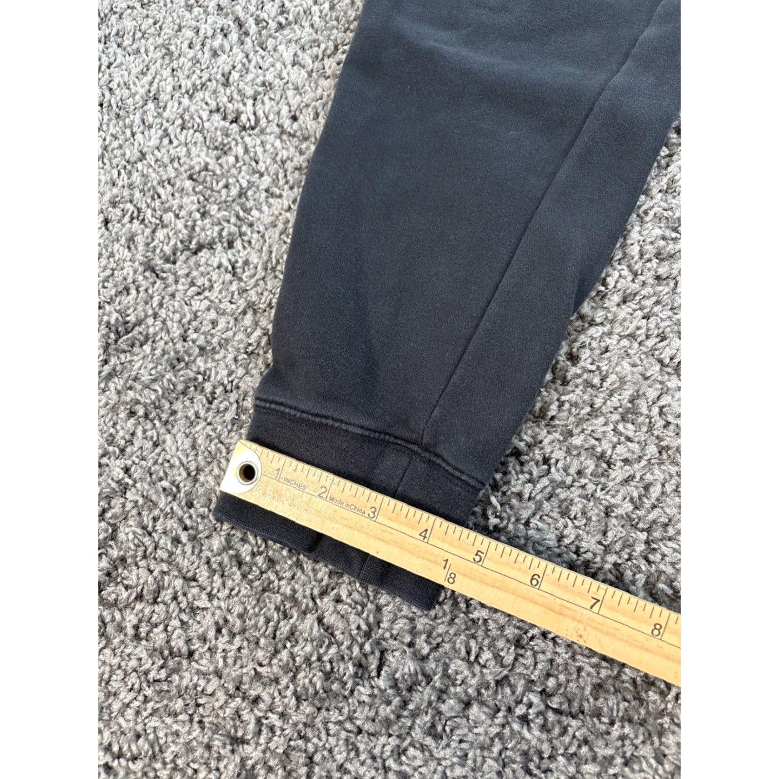 Nike Nike Cargo Sweatpants Mens S Drawstring Pockets Black Fleece Cotton Polyester Athletic Logo Heritage Size US 29 - 3 Thumbnail