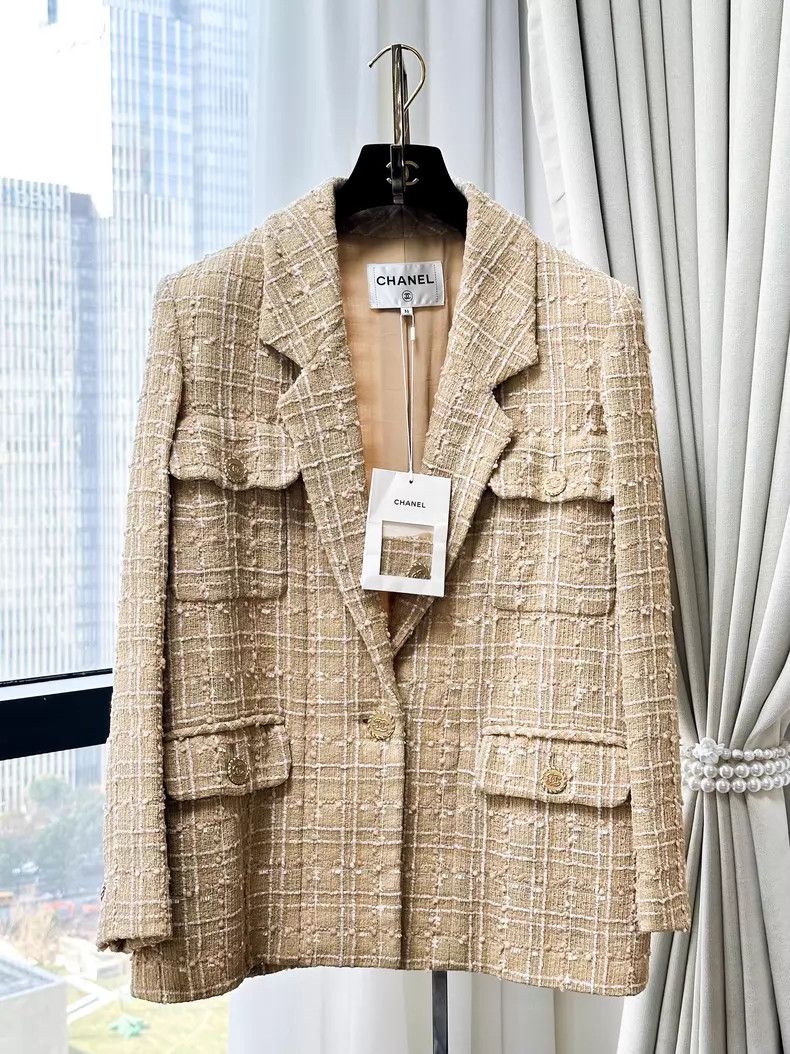 Chanel Chanel Beach Series Golden Fine Glitter Plaid Silhouette S Size XS / US 0-2 / IT 36-38 - 1 Thumbnail