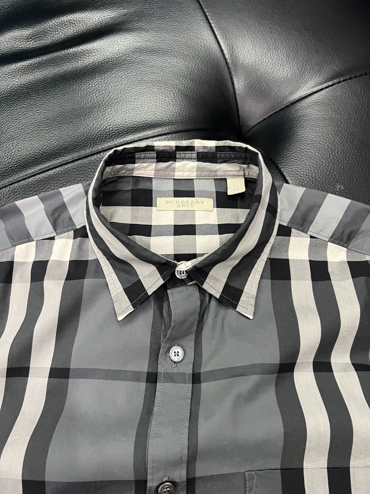 Burberry Burberry Check Pattern Shirt Size US XL / EU 56 / 4 - 7 Thumbnail