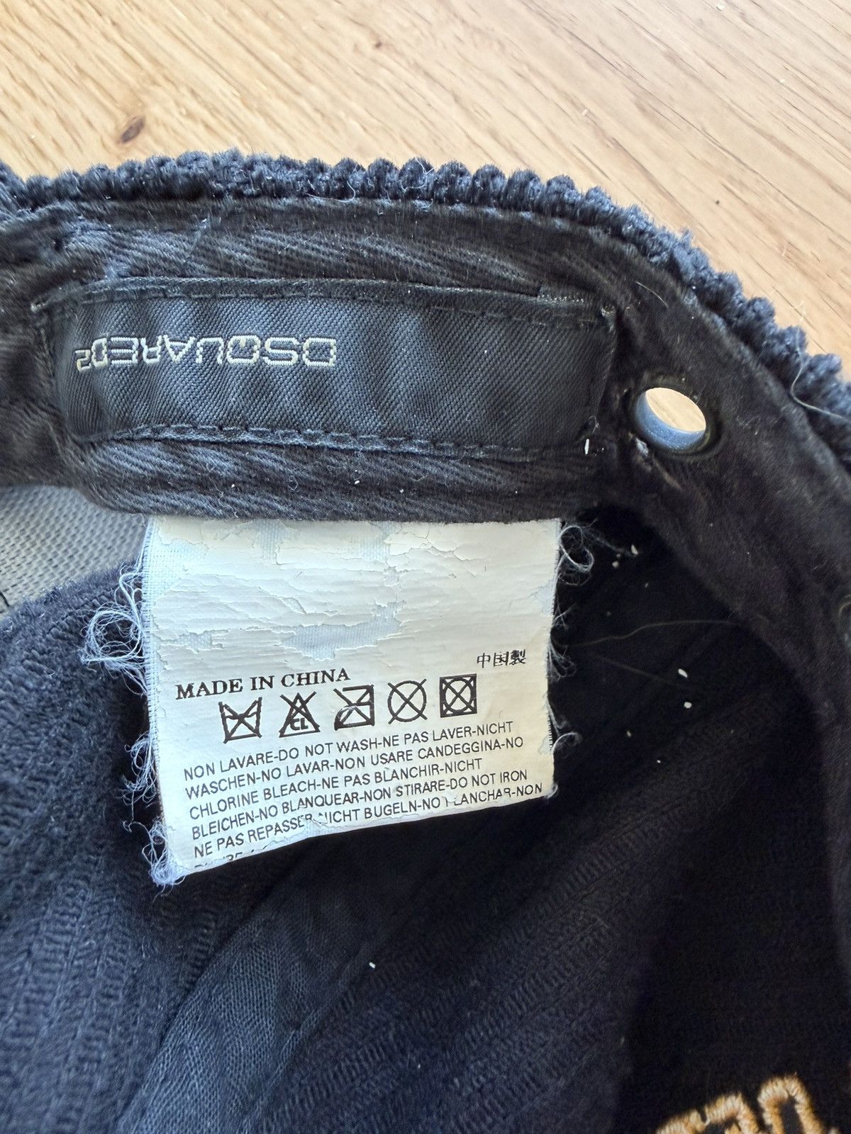 Dsquared2 OG Fighting Dudes Trucker Corduroy Cap Size ONE SIZE - 4 Thumbnail