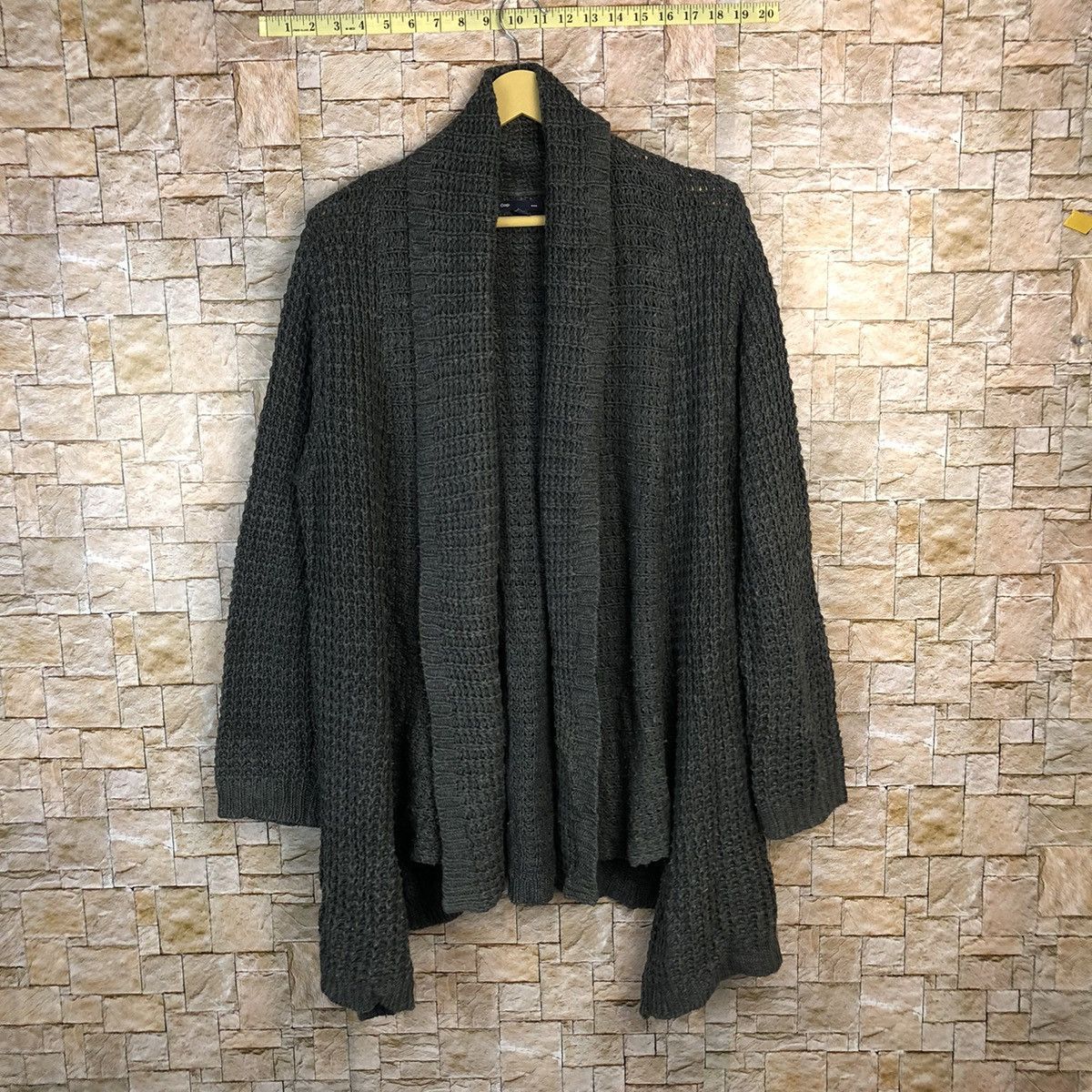 Gap Gap Grey Cardigan knitwear vintage #A477 Size US XL / EU 56 / 4 - 1 Thumbnail