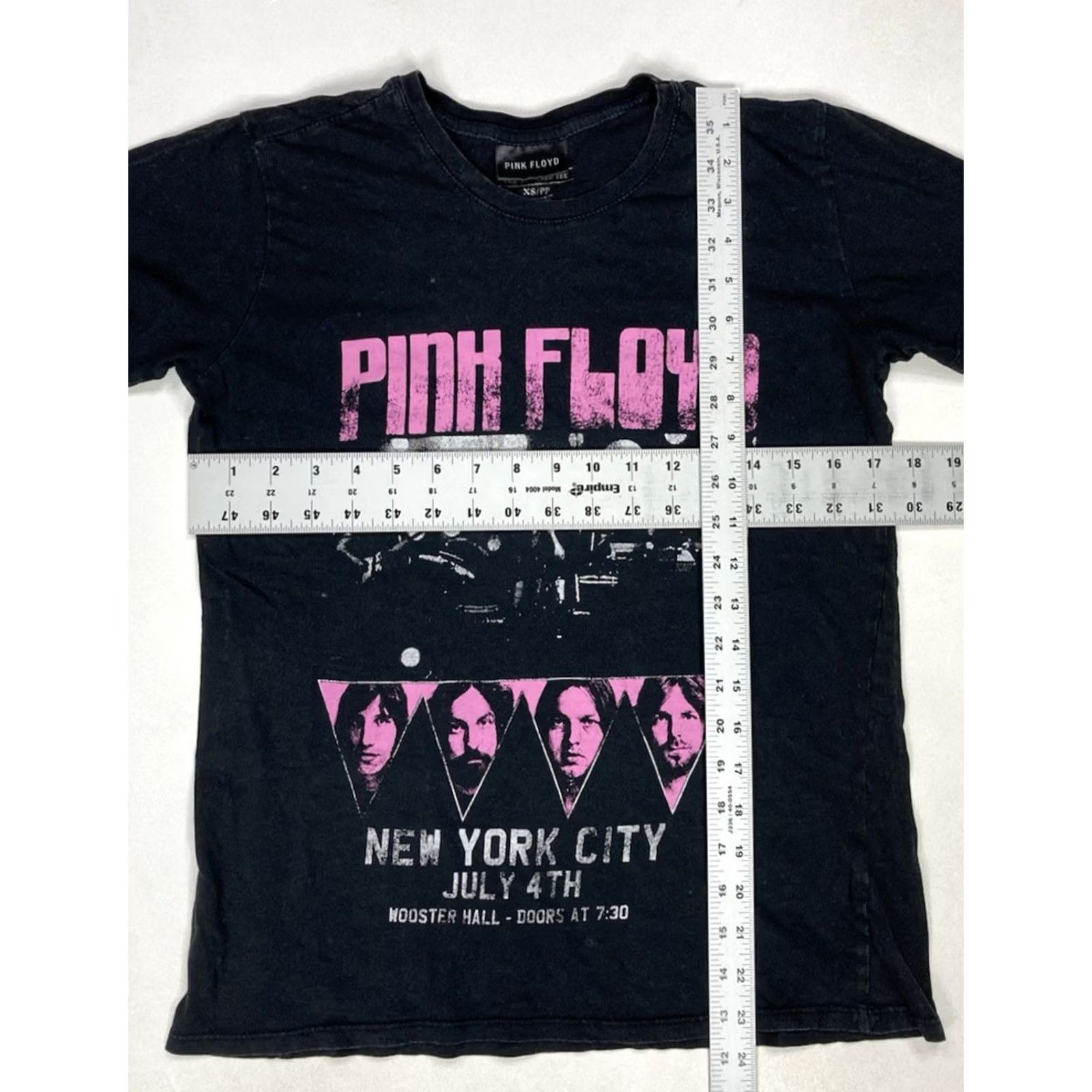 Vintage VINTAGE Pink Floyd New York City July 4th Wooster Hall Graphic T-shirt Women XS Music Shirt XS Black City Music Retro Size XS / US 0-2 / IT 36-38 - 5 Thumbnail
