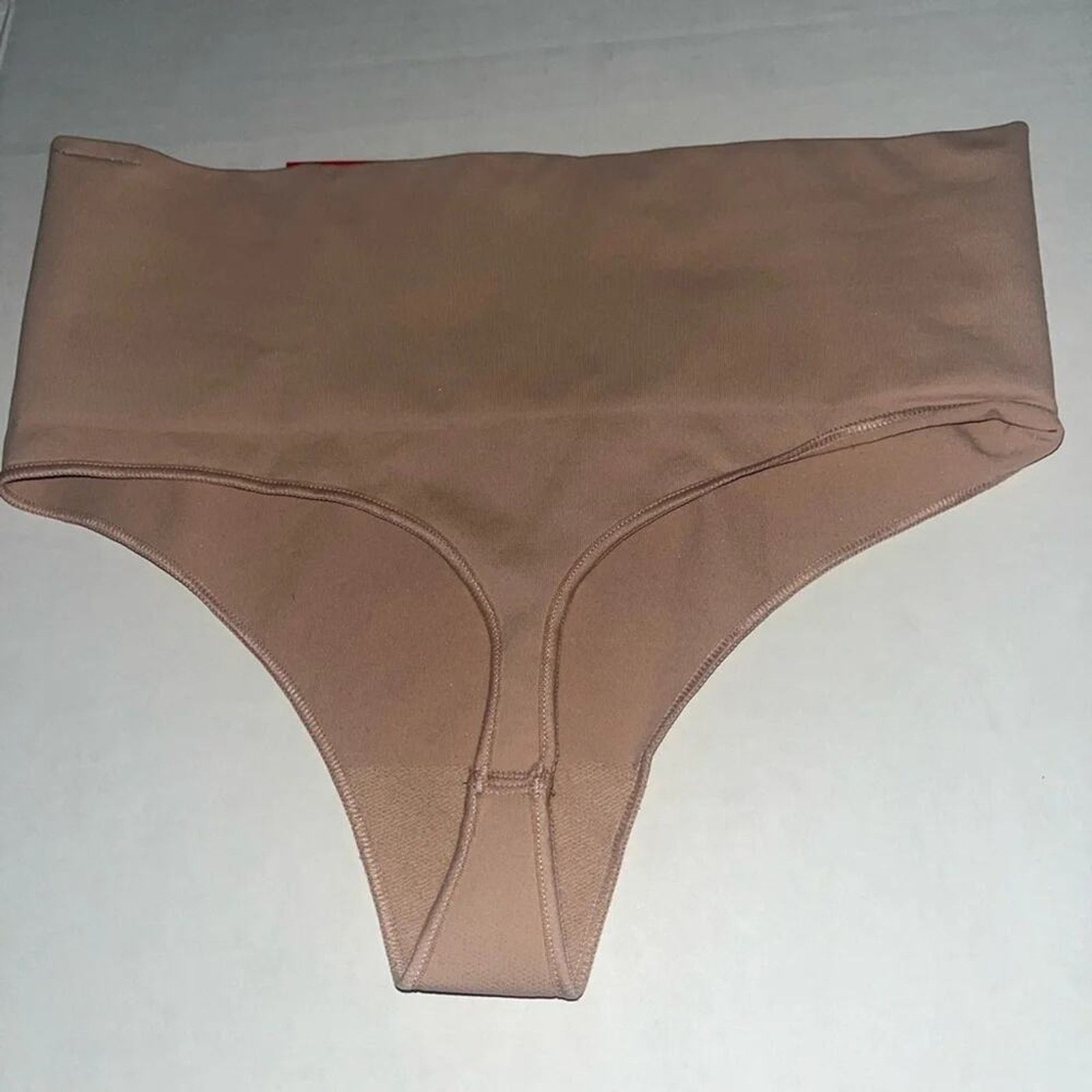 Spanx Spanx® Ecocare Everyday Shaping Thong, size XS. Size ONE SIZE - 2 Thumbnail