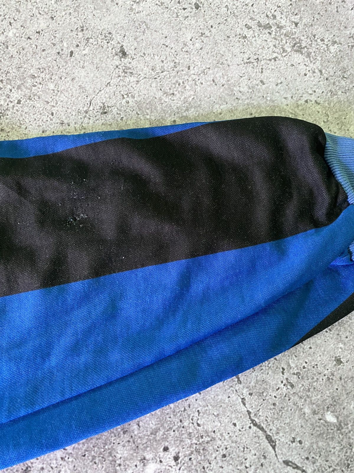 Adidas Vintage 80s Adidas Soccer Jersey Long Sleeve #9 Prims-Sport Size US L / EU 52-54 / 3 - 12 Thumbnail