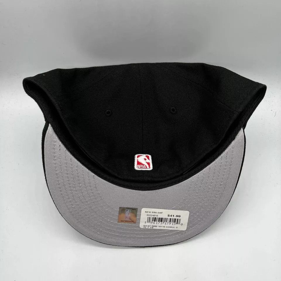 New Era Chicago Bulls NBA 7 7/8 Hat Fitted Cap New Michael Jordan Size ONE SIZE - 6 Thumbnail