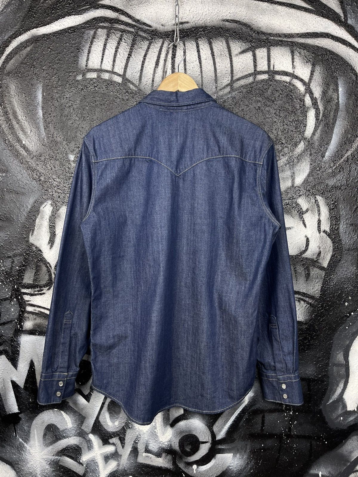 Levi's Vintage Clothing Levi’s Barstow Western Standard Denim Shirt Men’s Size M Size US M / EU 48-50 / 2 - 10 Thumbnail
