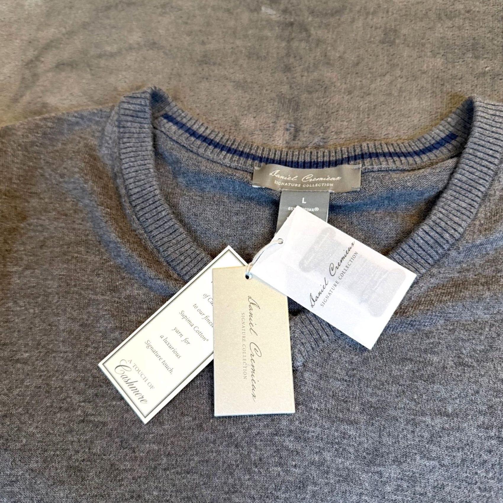 Cremieux Daniel Cremieux Supima Cotton Cashmere V-Neck Sweater Grey Mens L NWT Size US L / EU 52-54 / 3 - 3 Thumbnail