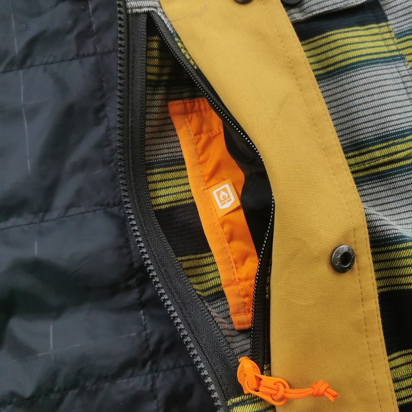 Burton BURTON DUNMORE SNOWBOARD JACKET Size US M / EU 48-50 / 2 - 7 Thumbnail
