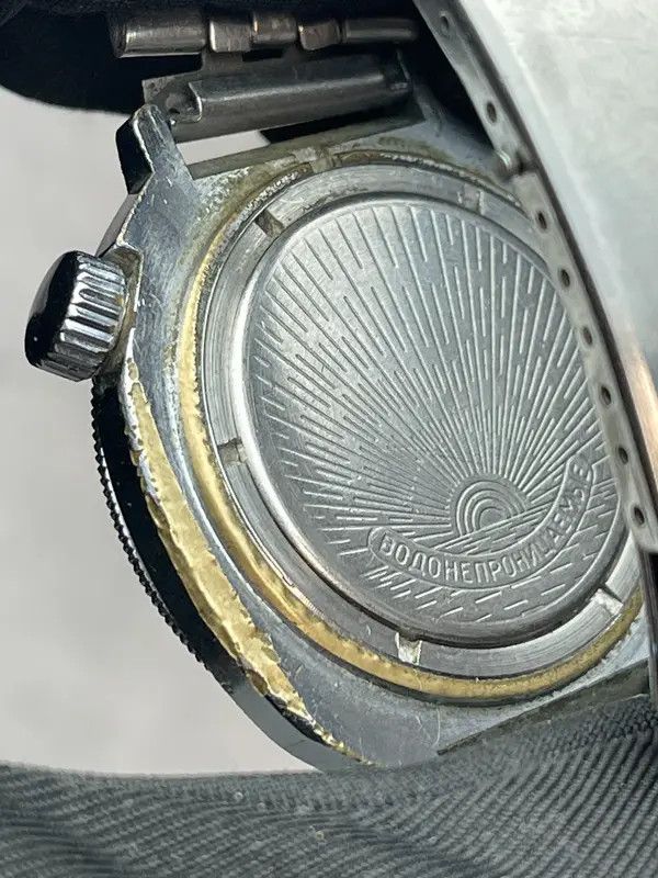 VIBE Vostok Commander’s OPERATION DESERT SHIELD mechanical watch Size ONE SIZE - 6 Thumbnail