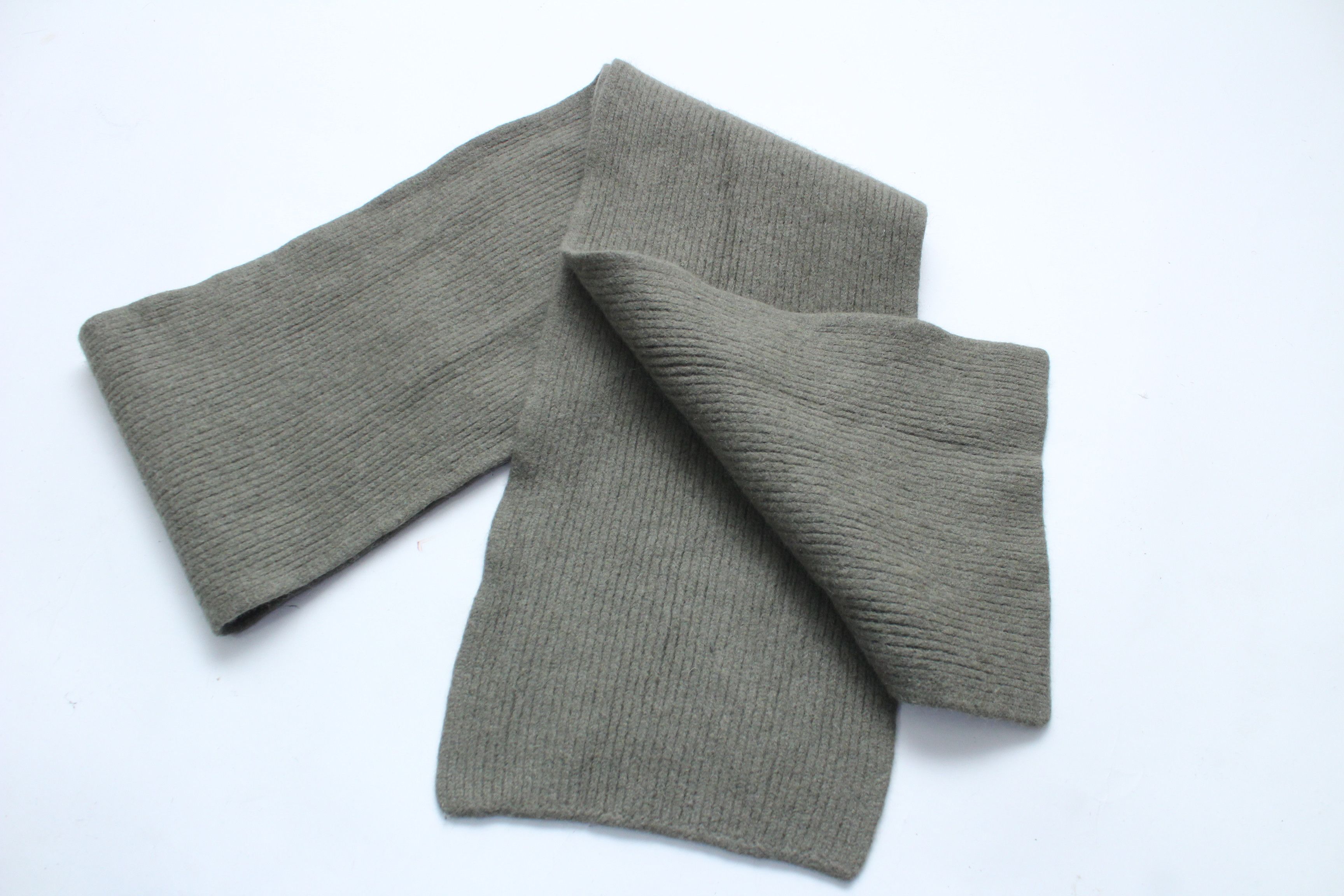Other Le Bonnet Wool & Angora Ribbed Scarf - Made in Scotland Size ONE SIZE - 9 Thumbnail