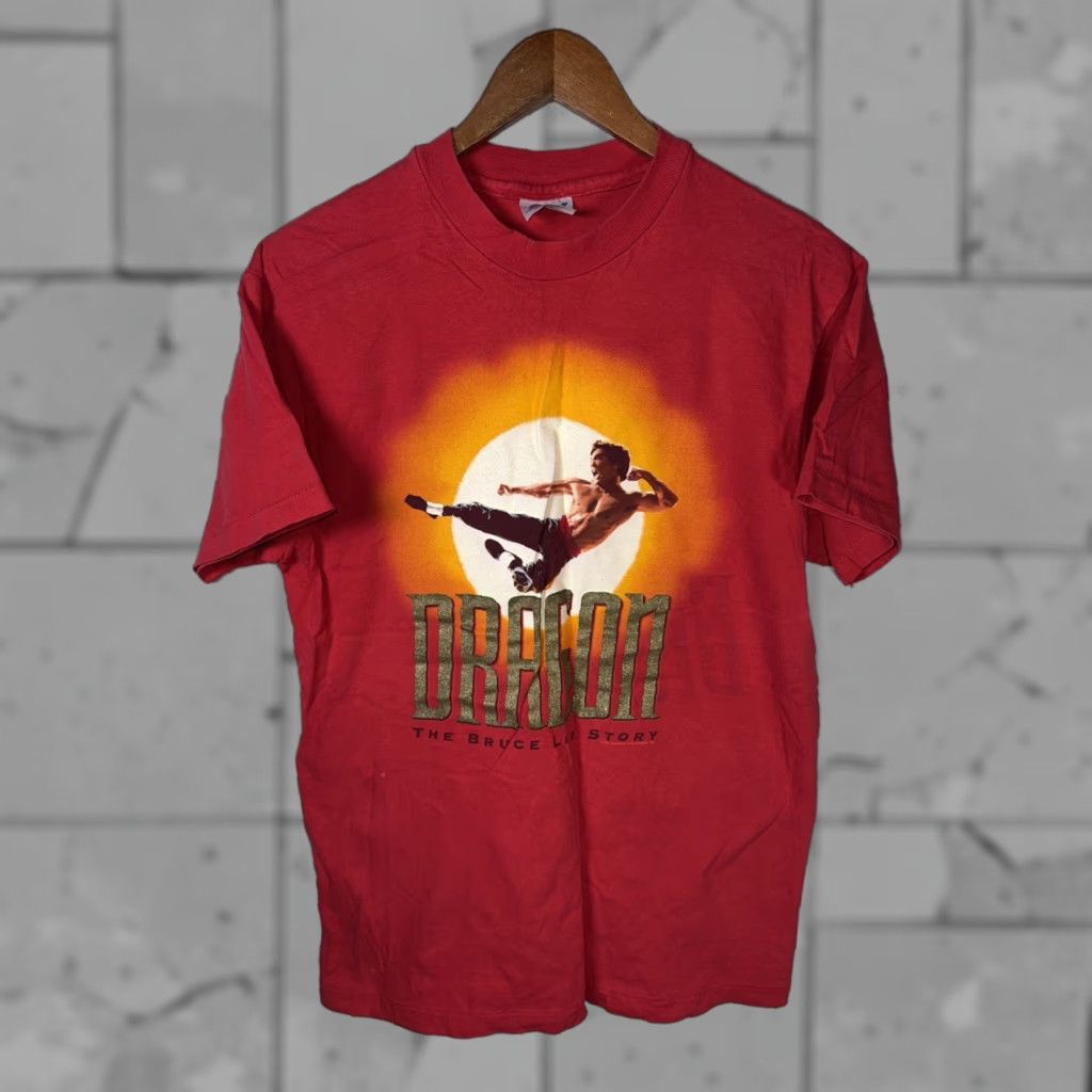 Hanes VTG Dragon The Bruce Lee Story Movie T Shirt M USA SINGLE STITCH Men's Size US M / EU 48-50 / 2 - 1 Thumbnail