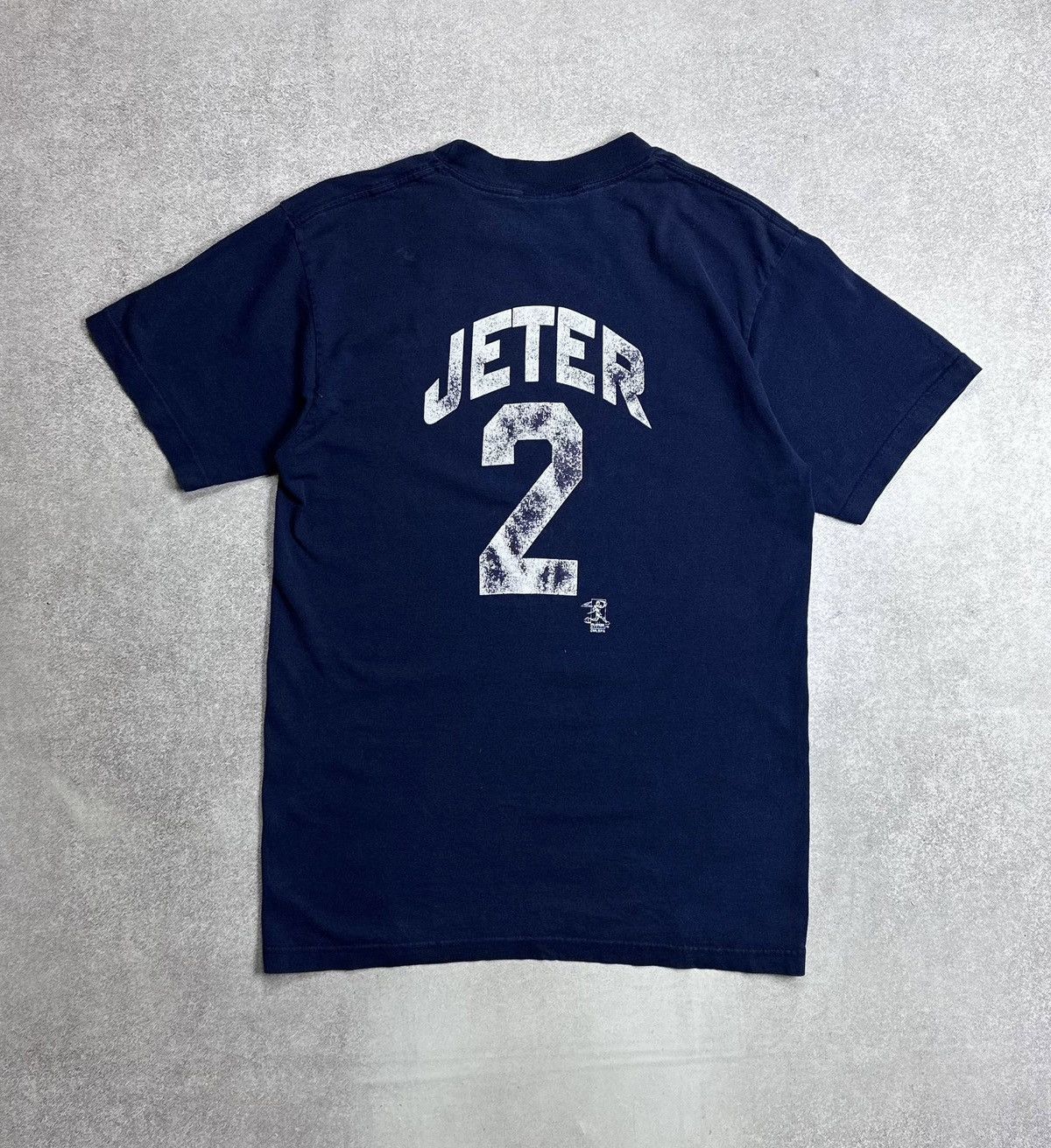 New York Yankees Vintage 90s New York Yankees Majestic Boxy T-shirt m Size US M / EU 48-50 / 2 - 7 Thumbnail