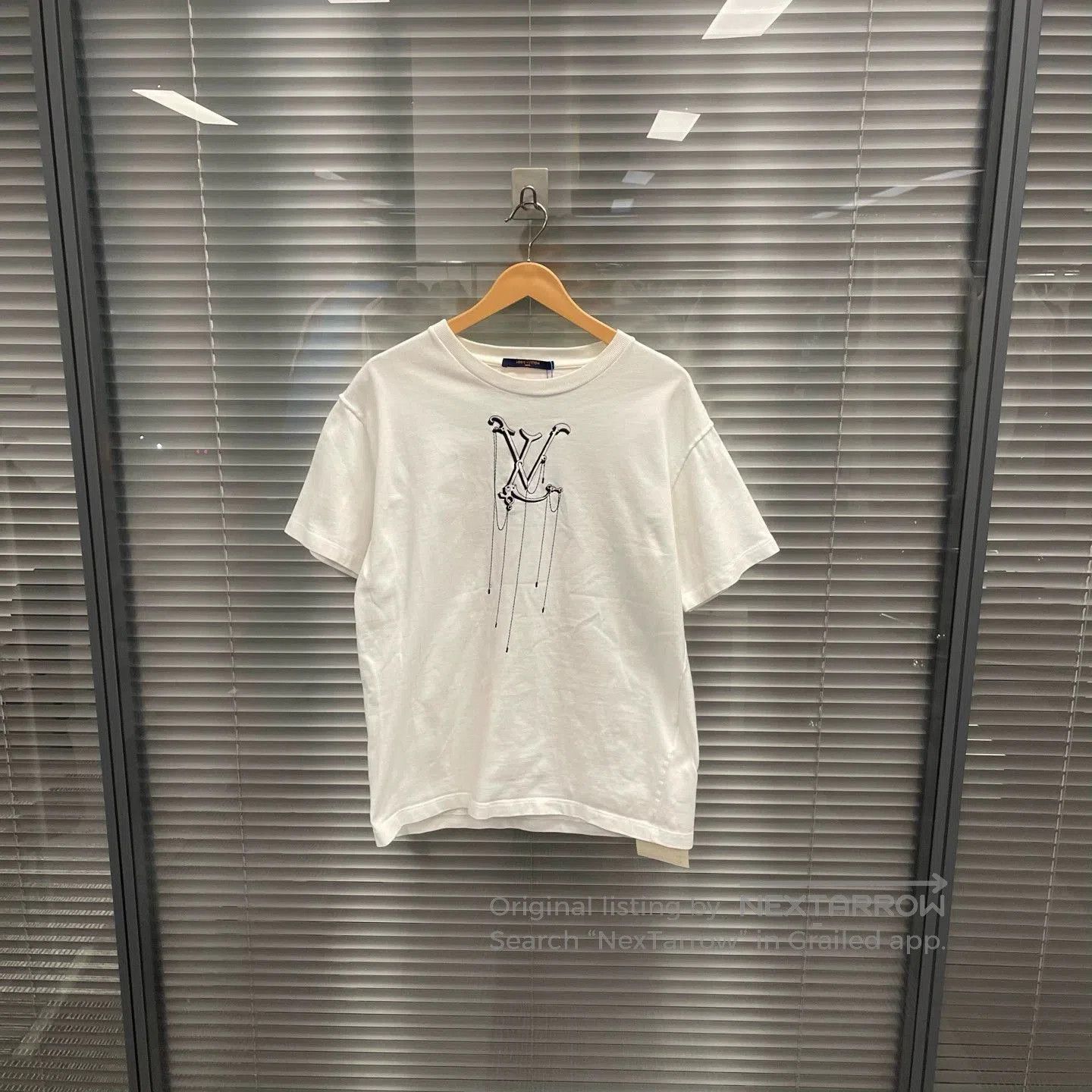 Louis Vuitton White Short Sleeve Graphic T-Shirt. Size US M / EU 48-50 / 2 - 1 Thumbnail