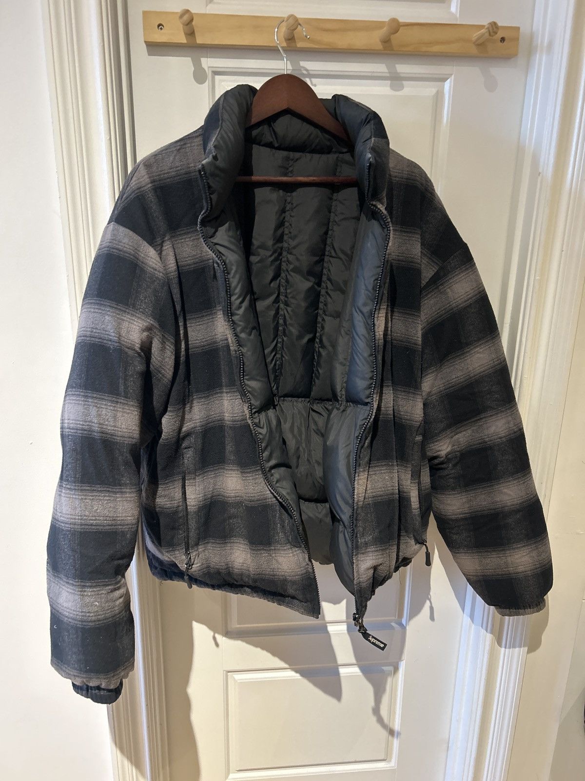 Supreme Supreme Reversible Puffer Down Jacket Size US M / EU 48-50 / 2 - 2 Thumbnail