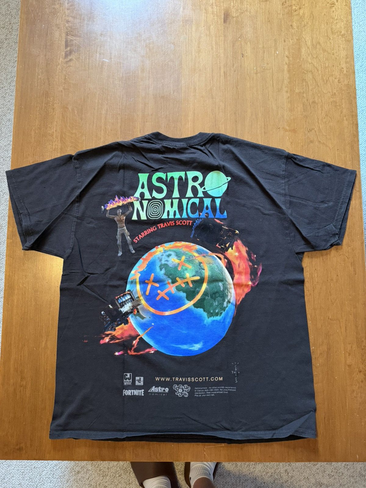 Travis Scott Travis Scott FORTNITE Men’s Large Tee Size US L / EU 52-54 / 3 - 1 Thumbnail