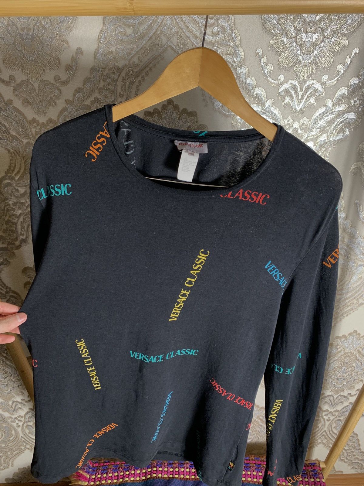 Versace VINTAGE VERSACE CLASSIC ITALIAN DESIGNER RETRO MONOGRAM 90s Size US XL / EU 56 / 4 - 2 Thumbnail