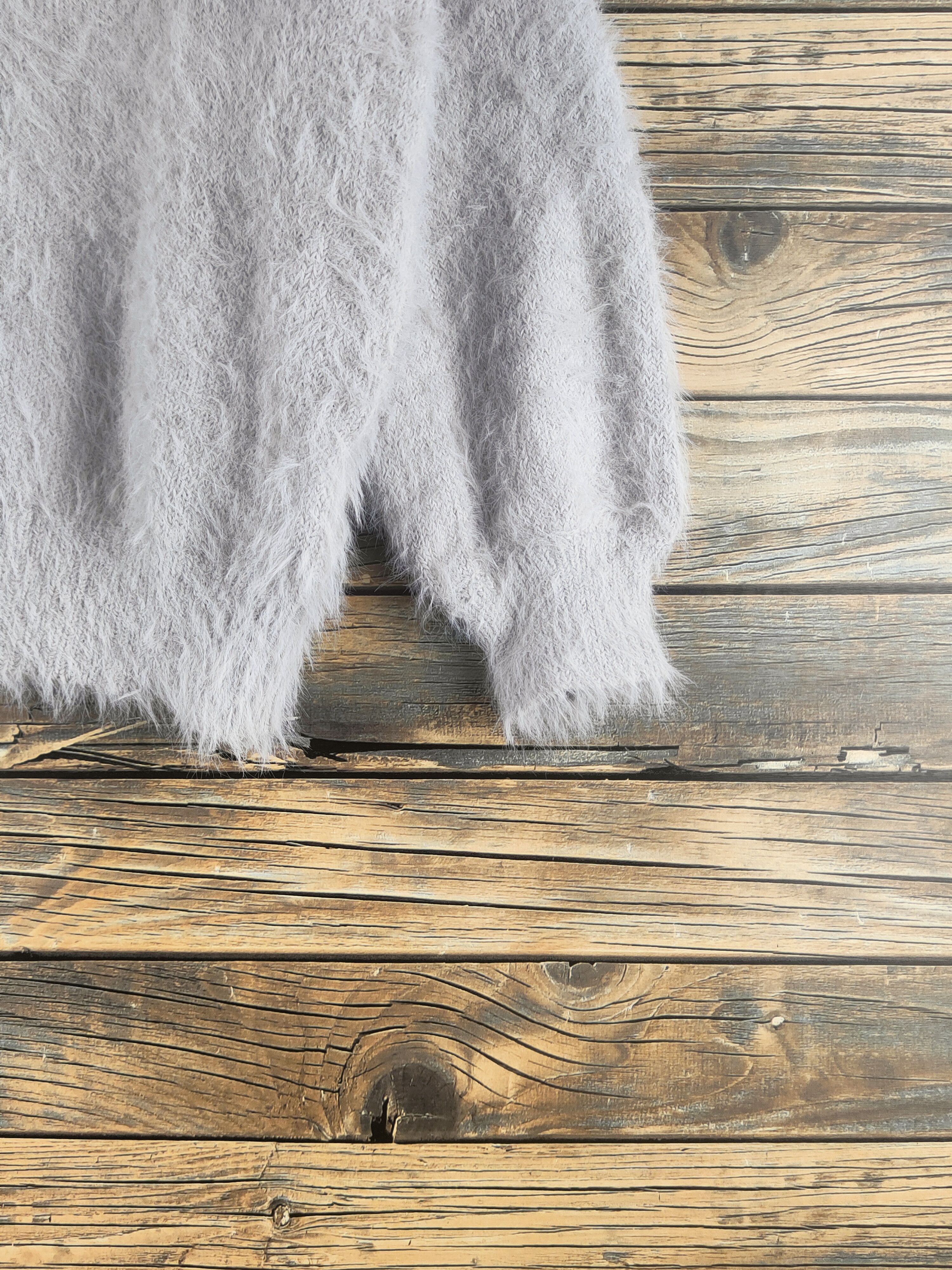 Japanese Brand DL Japanese Brand Gray shaggy Fur Mohair Knitwear #46-501 Size S / US 4 / IT 40 - 6 Thumbnail