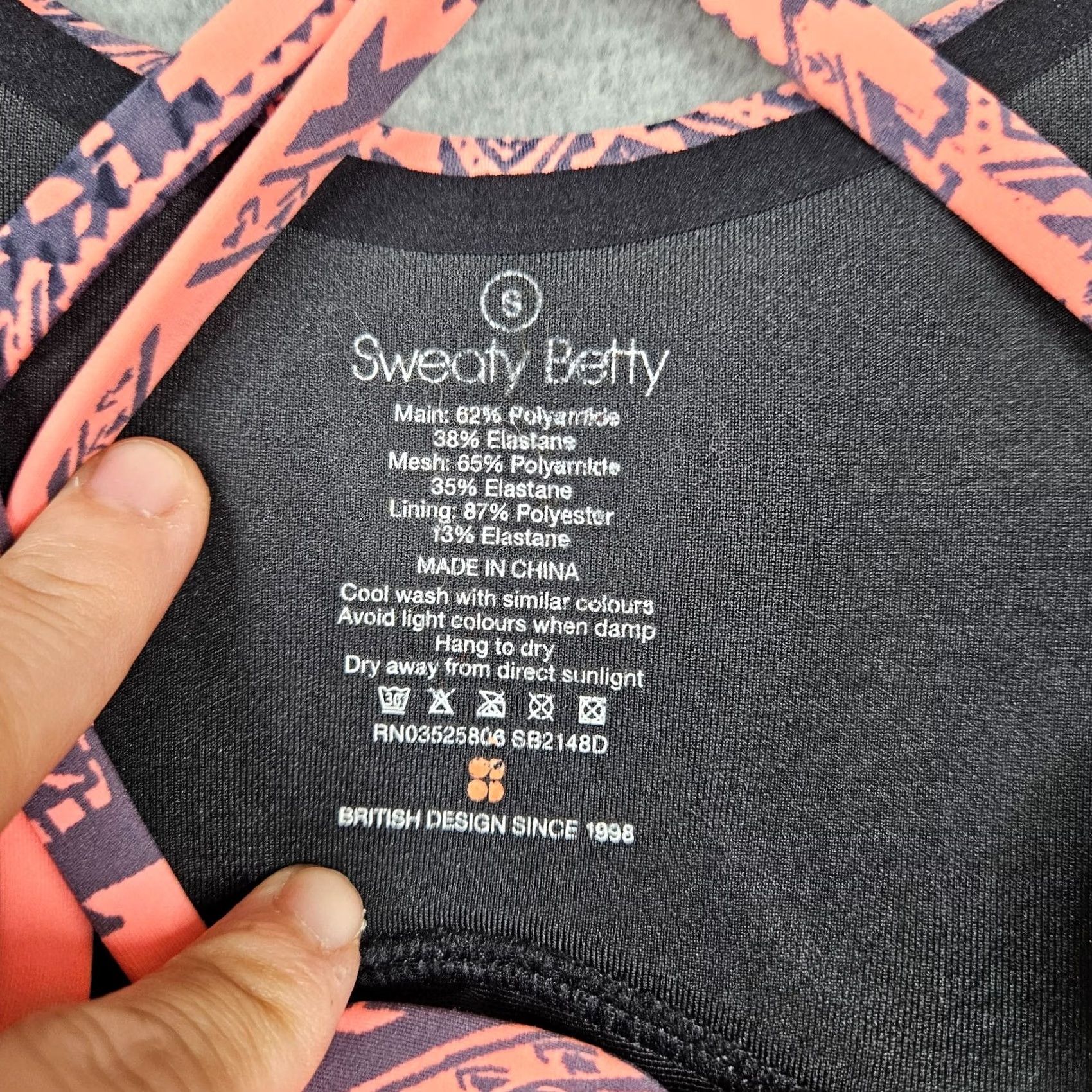 Sweaty Betty Sweaty Betty Multicolor Printed Pattern Women's Activewear Top Sleeveless Size S Color Multicolor Activewear Top Mens? Womens Size S / US 4 / IT 40 - 4 Thumbnail