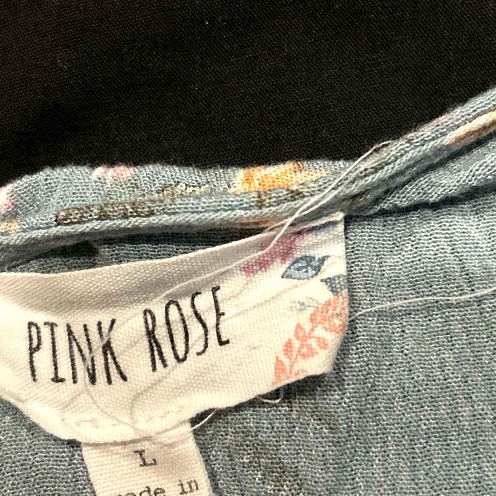 Vintage Pink Rose Floral Cropped Top L Short Sleeve V-Neck Pullover Lightweight Ruffle Polyester Blouse Casual Sleeve Flower A43 Womens Size L / US 10 / IT 46 - 2 Thumbnail