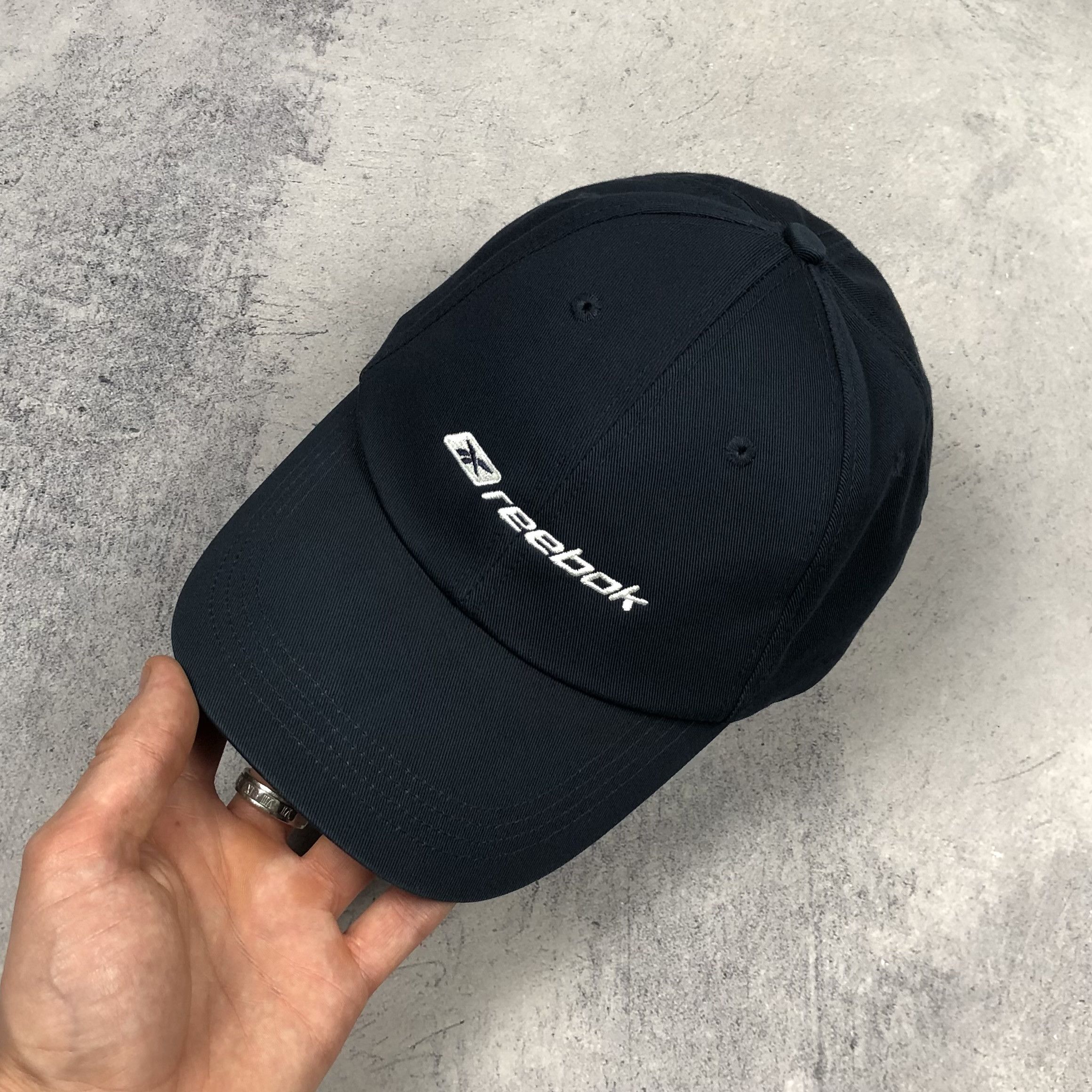 Reebok Vintage Reebok Navy Cap Size ONE SIZE - 3 Thumbnail