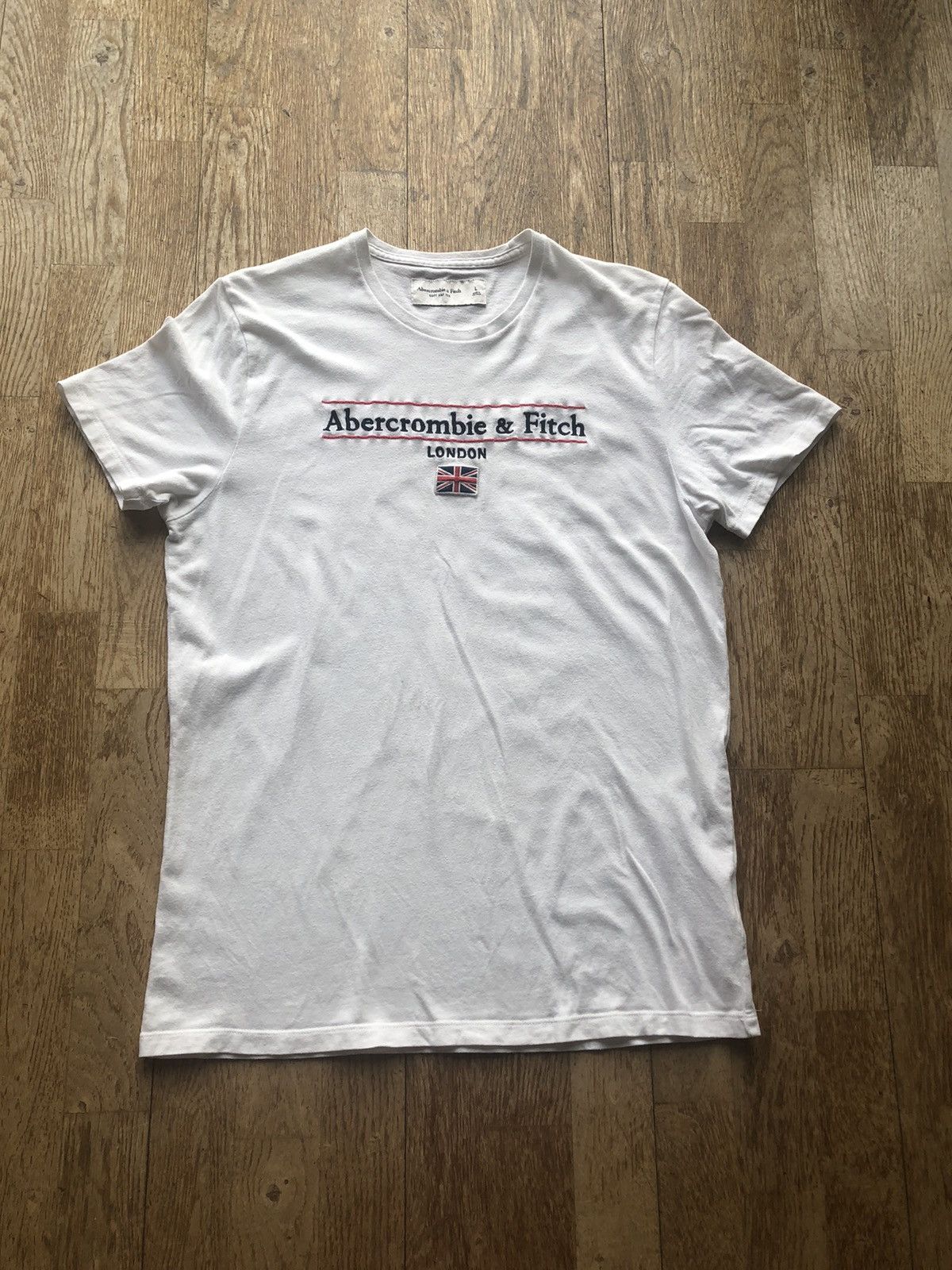 Abercrombie & Fitch ABERCOMBIE & FITCH VINTAGE CLASSIC SOFT TEE SHIRT Size US L / EU 52-54 / 3 - 1 Thumbnail