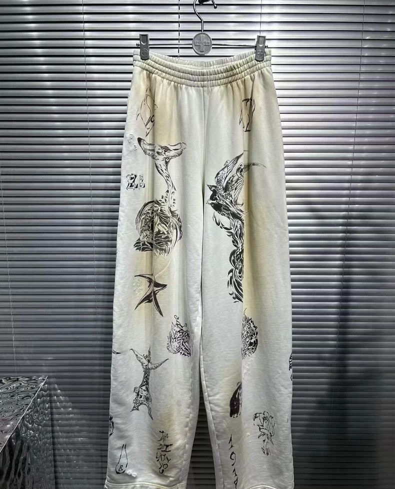 Balenciaga size S Tattoos, tattoos, mud-dyed graffiti pant