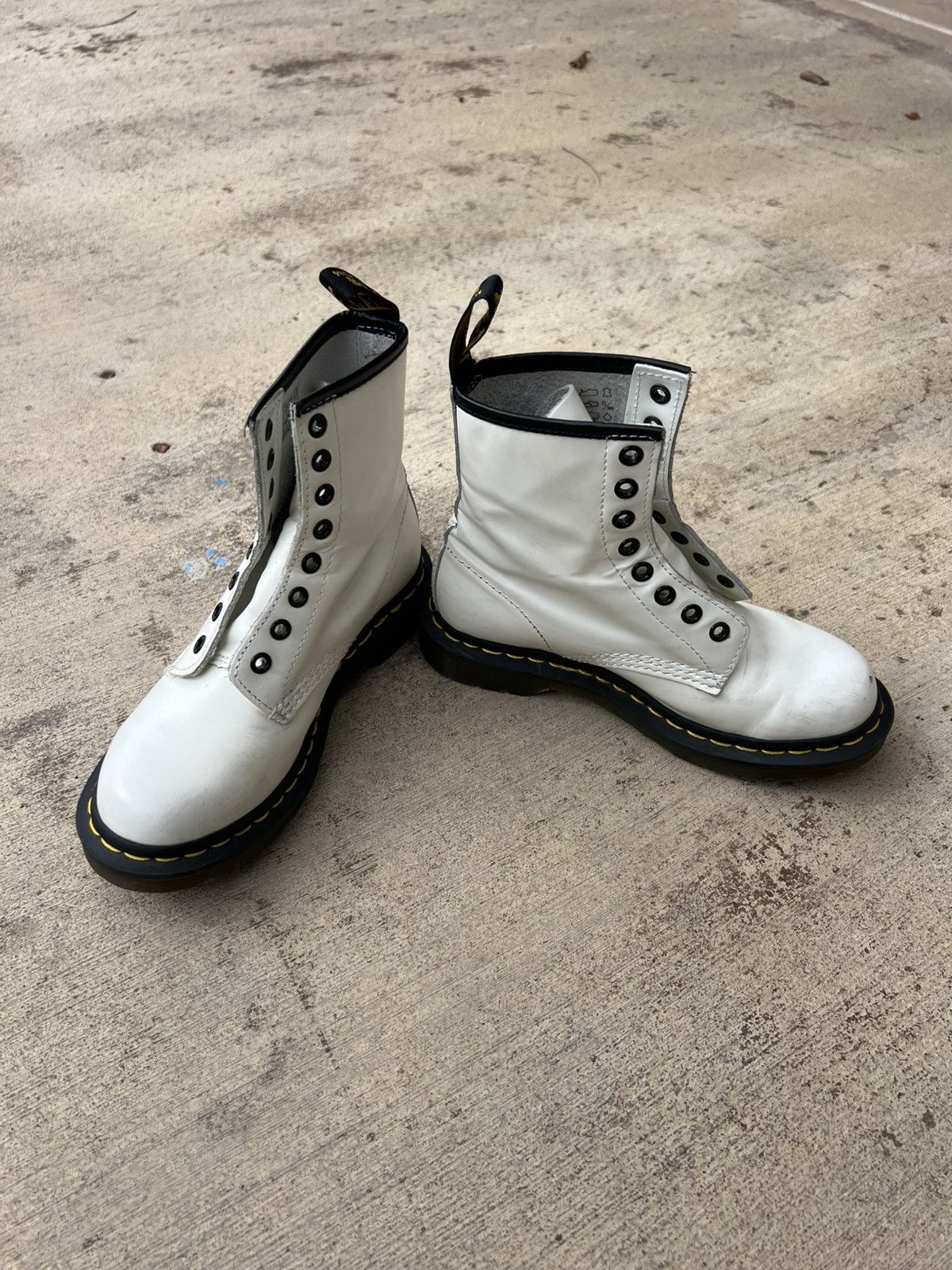 Dr. Martens Women’s Dr. marten boots Size US 5 / IT 35 - 2 Thumbnail