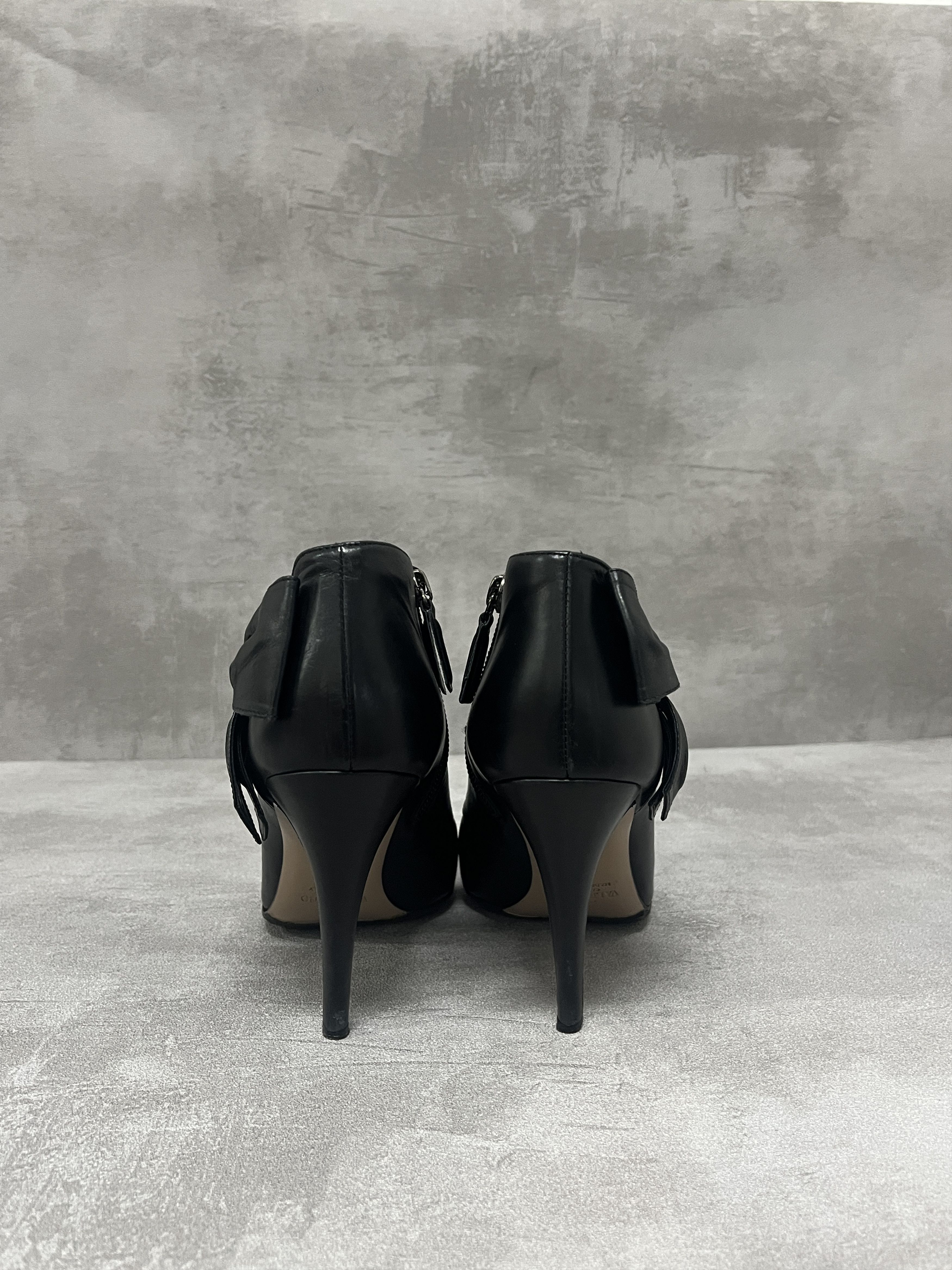 Valentino Valentino Black Ankle Boots With 90mm Heels Size US 5.5 / IT 35.5 - 4 Thumbnail