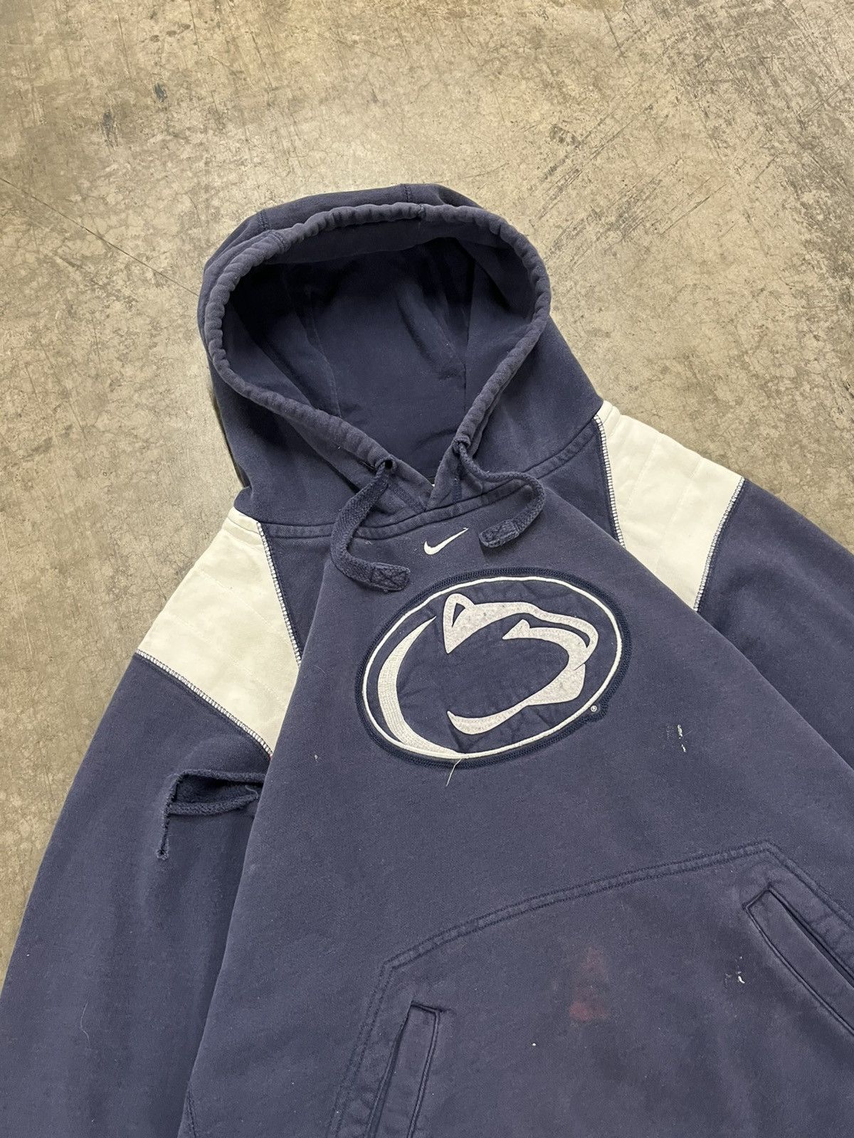 Nike × Vintage Nike center swoosh Penn state college thrashed faded hype Size US L / EU 52-54 / 3 - 5 Thumbnail