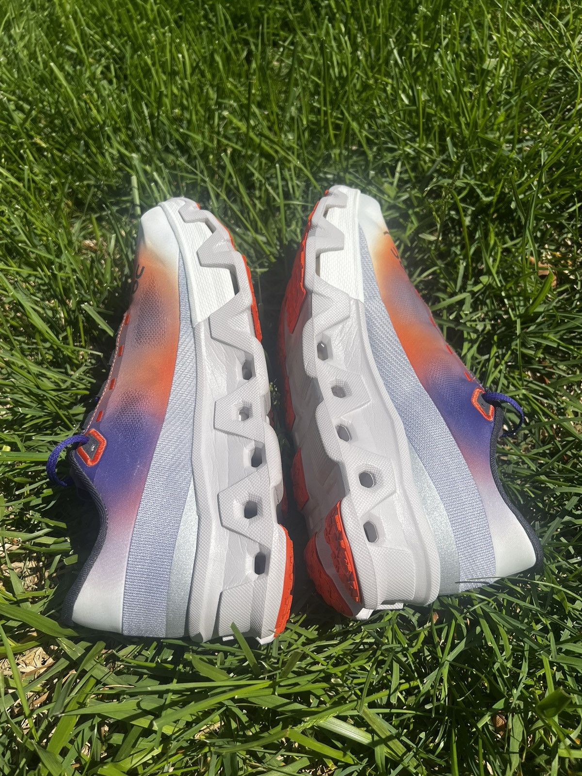 On CLEAN On CloudMonster Hyper size 10 Womens Flame Frost Size US 10 / IT 40 - 6 Thumbnail