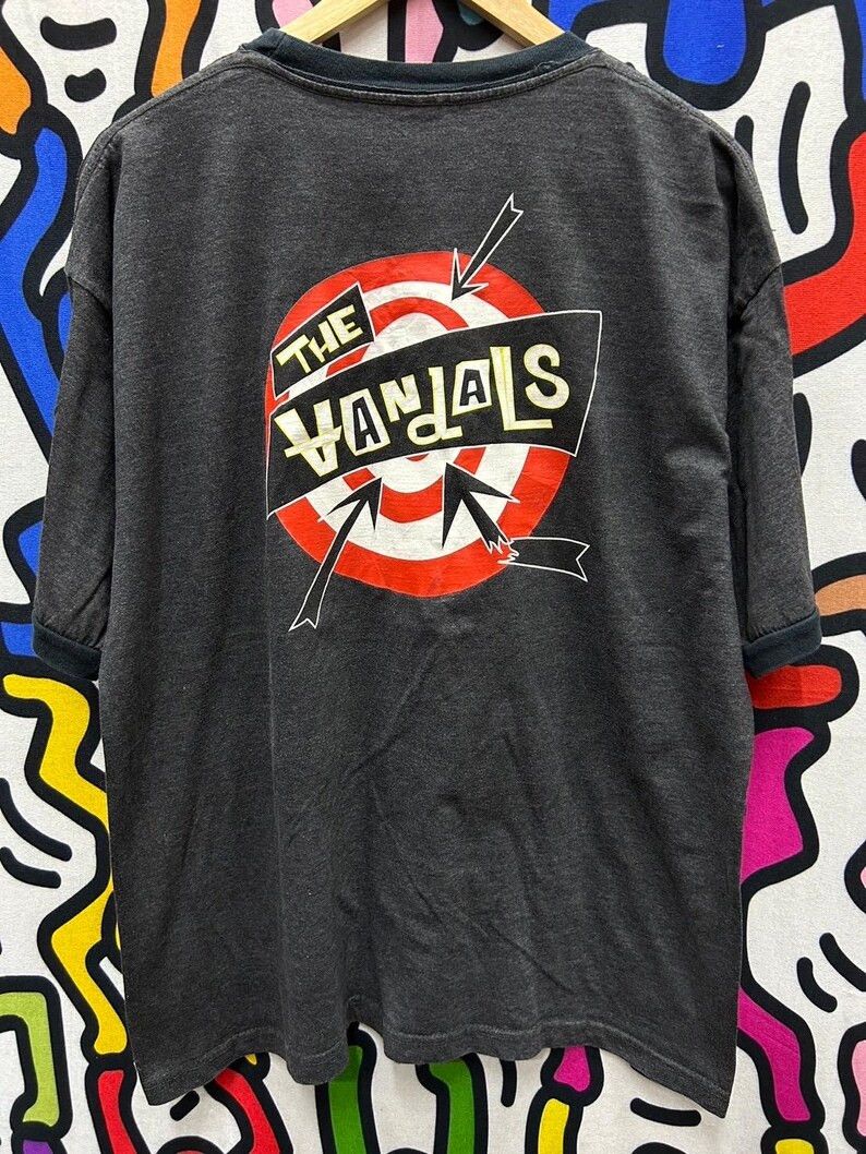 Band Tees Vintage 2000s The Vandals Band tshirt size L Size US L / EU 52-54 / 3 - 2 Thumbnail