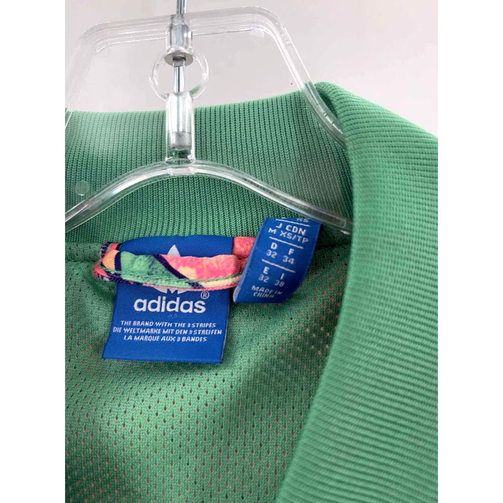 Adidas Adidas Green Size XS Zip Up Jacket – Pre-Owned Size XS / US 0-2 / IT 36-38 - 2 Thumbnail