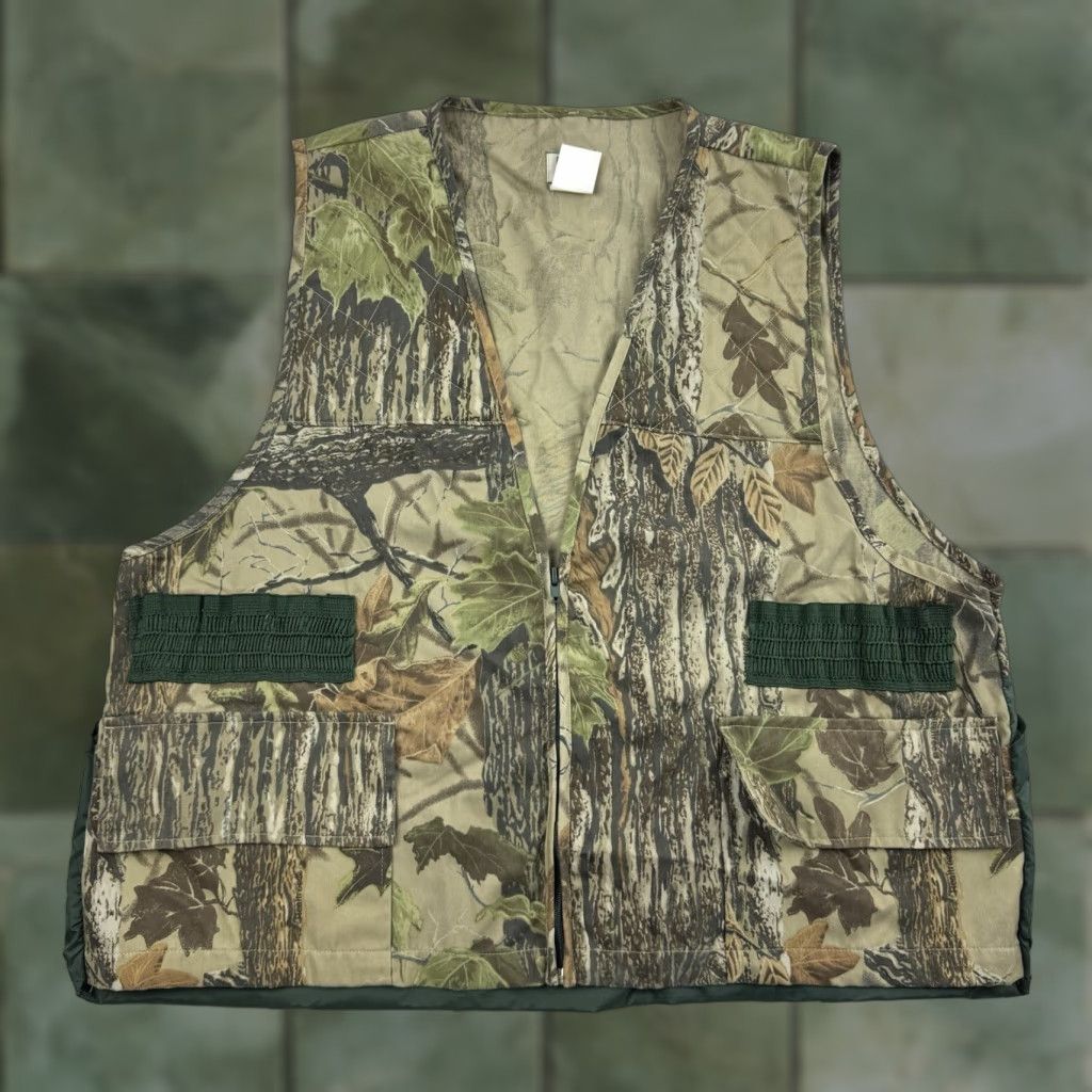 Vintage VINTAGE Ozark Trail Hunting Best Adult XL Green Camouflage Outdoor Nature Functional Vest Mens Size US XL / EU 56 / 4 - 1 Thumbnail