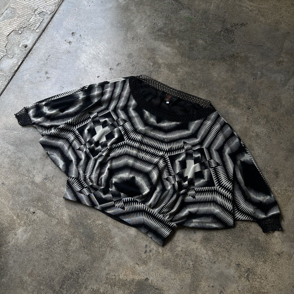 Jean Paul Gaultier Jean Paul Gaultier Soleil 90s Sher Mesh Art Beach Cover Size L / US 10 / IT 46 - 7 Thumbnail