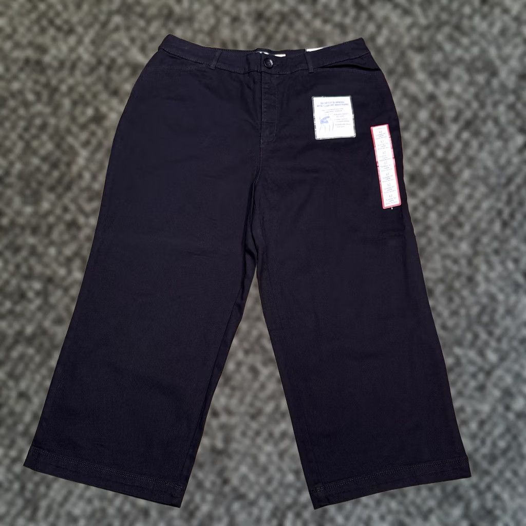 Croft & Barrow Croft & Barrow Capri Pants Womens 12 Classic Fit Black Stretch Twill Straight Leg Casual Size 34" / US 12 / IT 48 - 1 Thumbnail