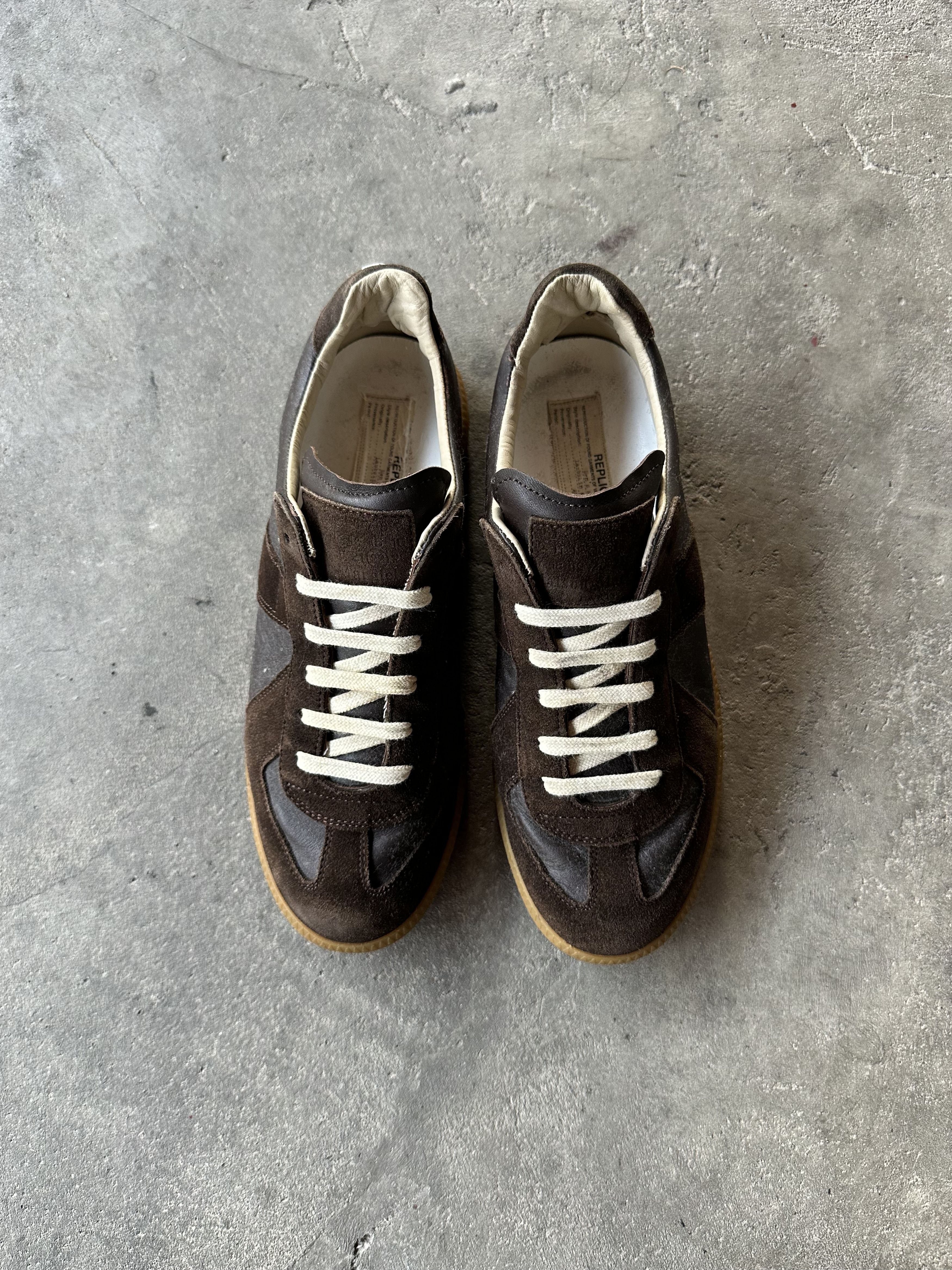 Maison Margiela Maison Margiela Replica Low Brown Sneaker Size US 7 / EU 40 - 1 Thumbnail