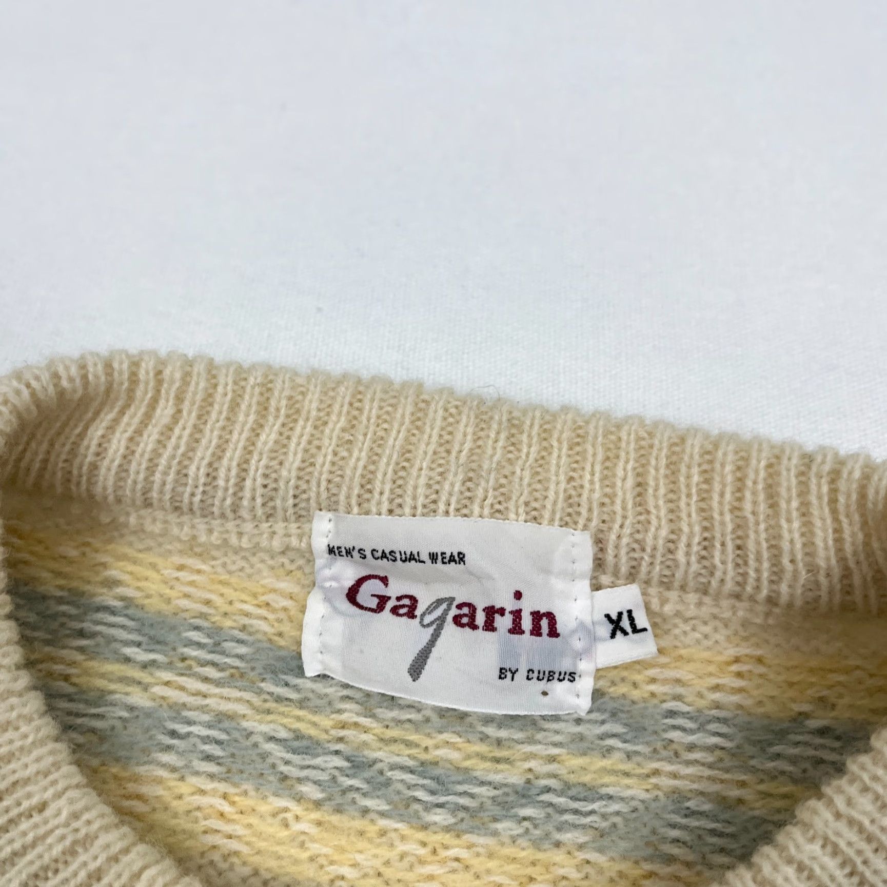 Vintage VTG Cubus Wool Sweater Mens XL Ivory Fair Isle Crew Neck Pullover 90s Vintage Classic Outdoors Mens Size US XL / EU 56 / 4 - 2 Thumbnail