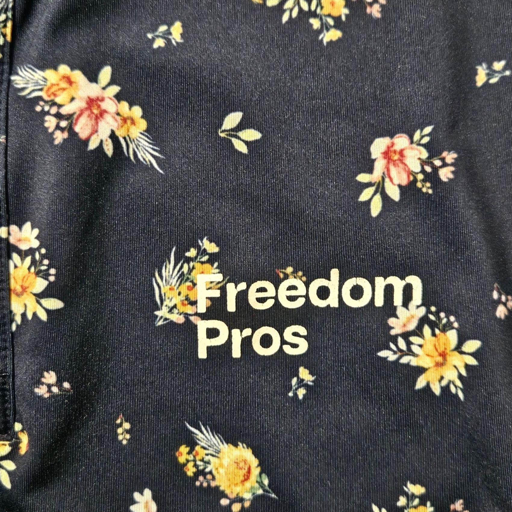 Vintage Bad Birdie Shirt Mens L Polo Navy Floral Tropical Golf COMPANY Logo Size US L / EU 52-54 / 3 - 5 Thumbnail