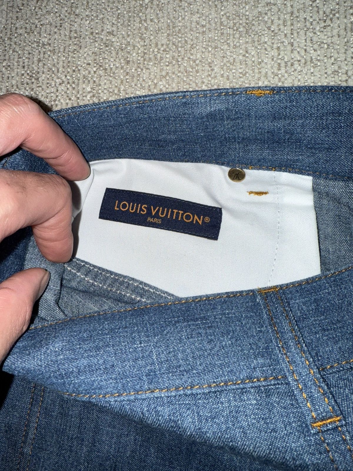 Louis Vuitton LOUIS VUITTON -COTTON CHAMBRAY ROPE LOGO SHORTS "INDIGO" Size US 34 / EU 50 - 7 Thumbnail