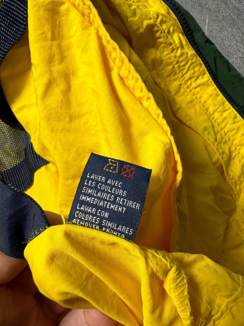 Tommy Hilfiger × Vintage Vintage 90’s Spell Out Tommy Hilfiger Size US M / EU 48-50 / 2 - 9 Thumbnail