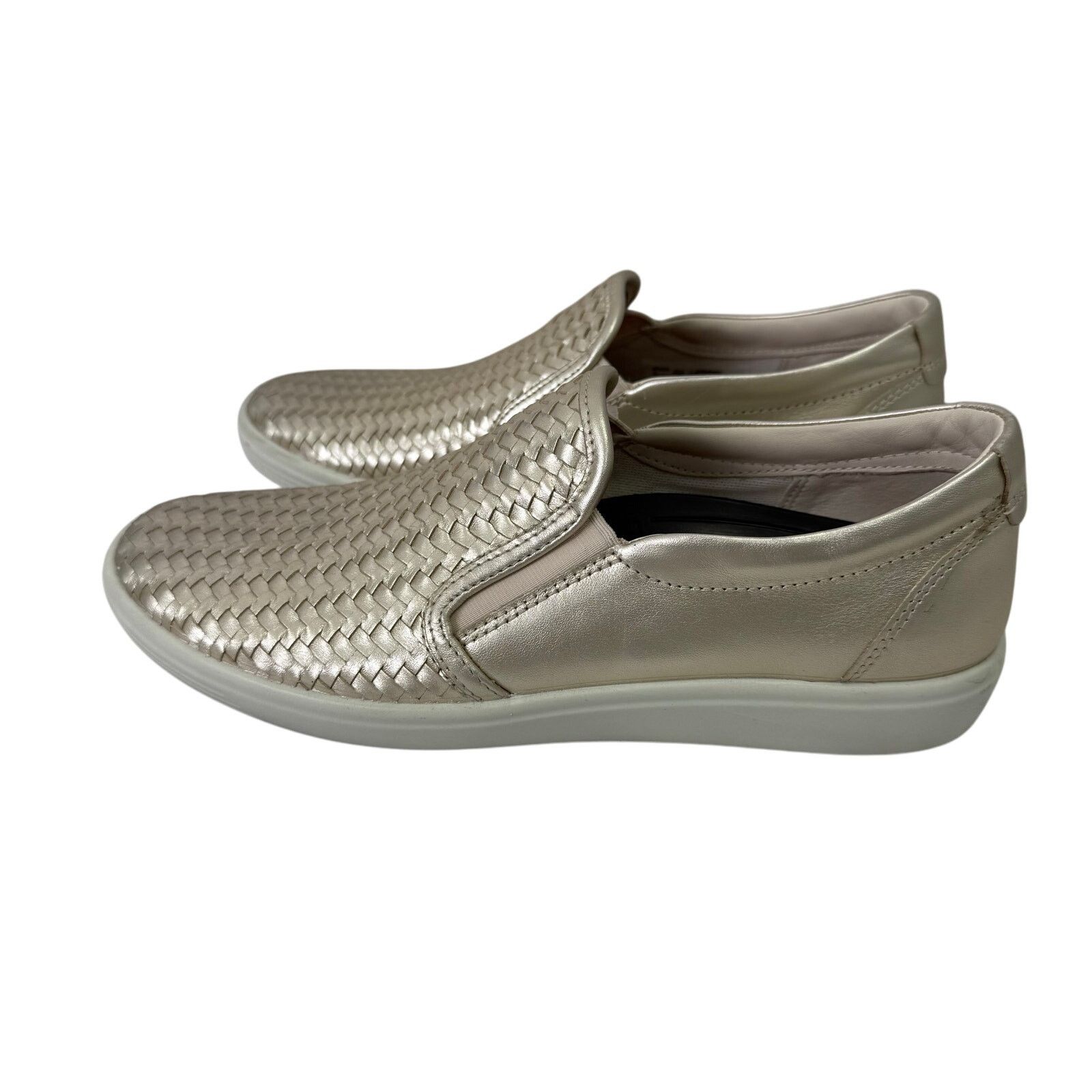 Ecco Ecco Women’s Shoes sz 10/10.5 Euro 41 Slip On NWOT #25-O Size US 10 / IT 40 - 1 Thumbnail