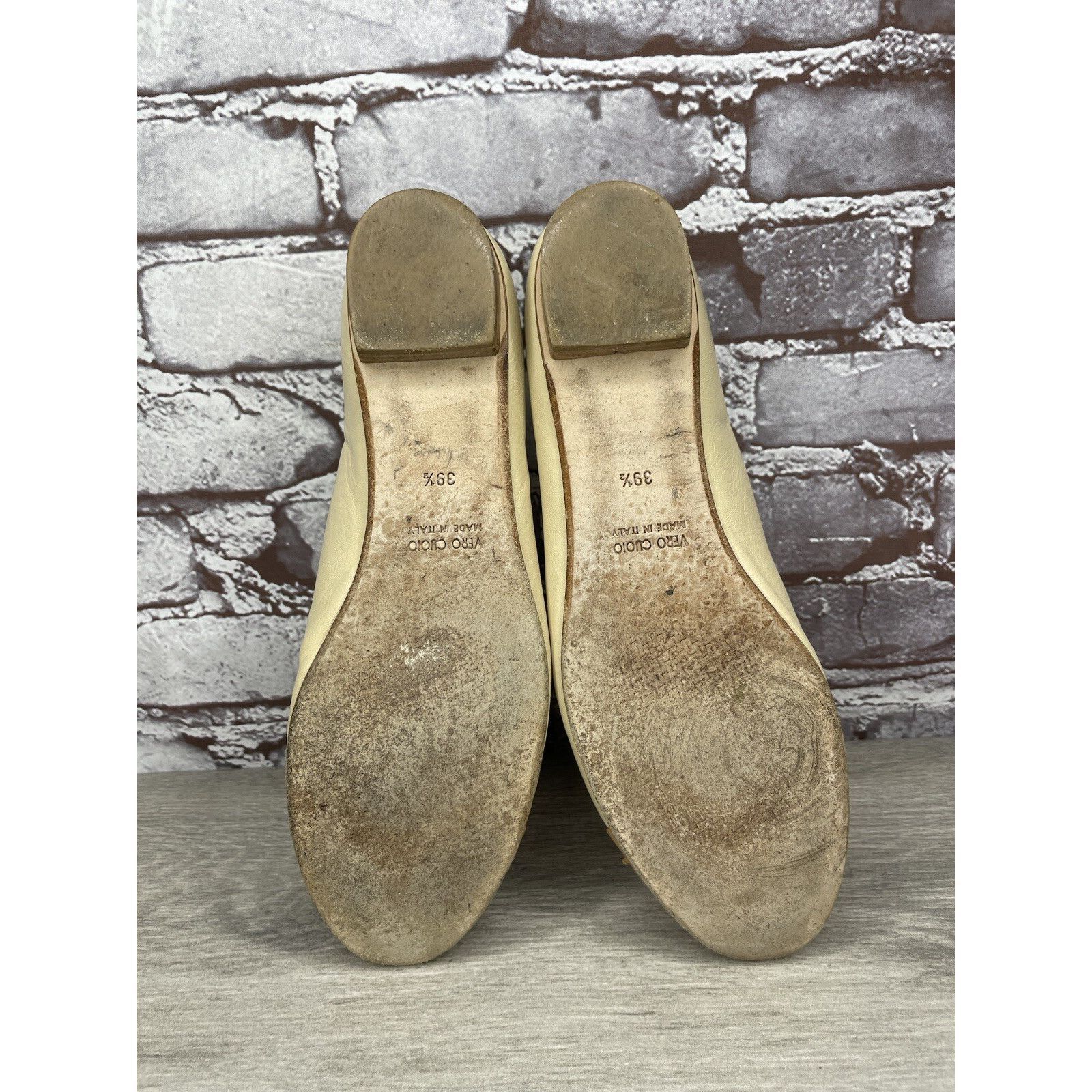 Carel Paris CAREL PARIS Ivory Leather Tan Brown Cap Toe Ballet Flats Wom Size US 9 / IT 39 - 24 Thumbnail