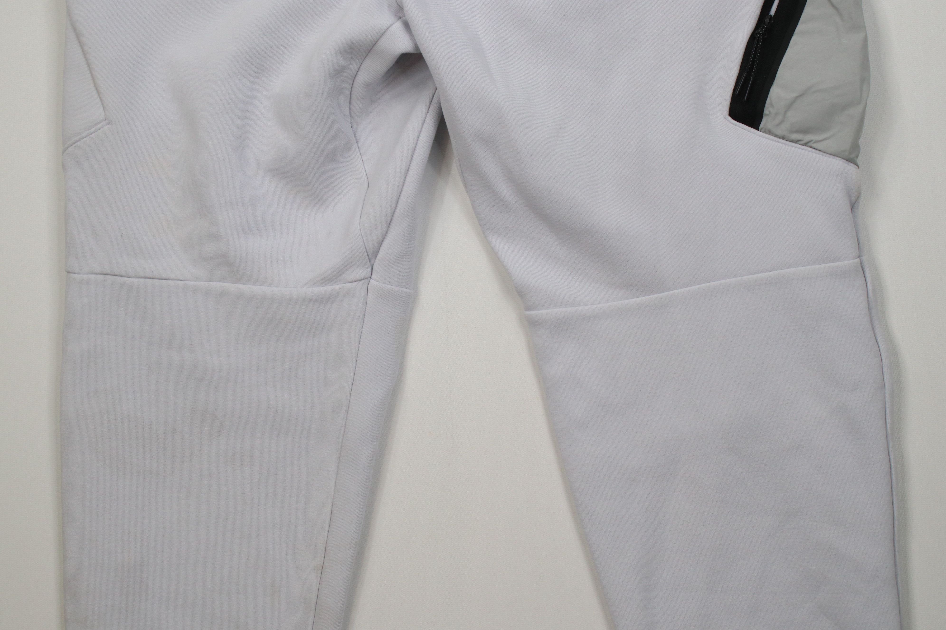 Nike Nike Tech Fleece Tapered Leg Cargo Joggers Pants Light Gray Size US 36 / EU 52 - 11 Thumbnail